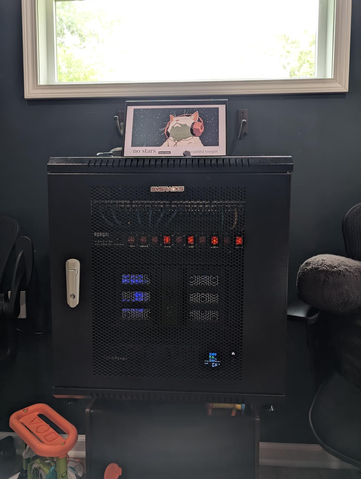 15U Wall Mount Server Rack Cabinet 24'' Deep, 19'' Network Enclosure for Home Lab with Fan, PDU, 2 Shelves, Locking Mesh Door customer photo 2