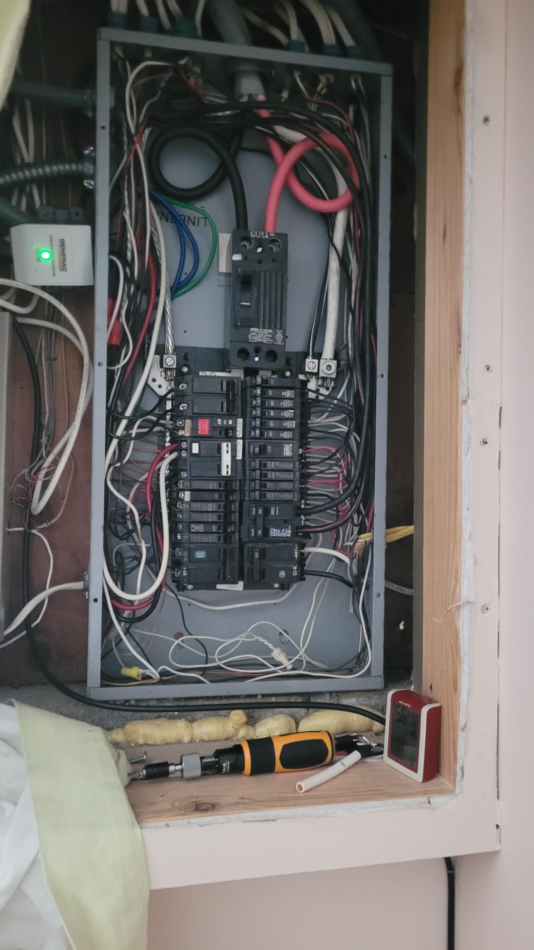 Generac Whole House Surge Protective Device 7409 - SPD, 50kA/Phase, 200kA SCCR, NEMA 4x Enclosure, Type 1 & 2 Rated, Pre-Wired 24 Inch Leads customer photo 1