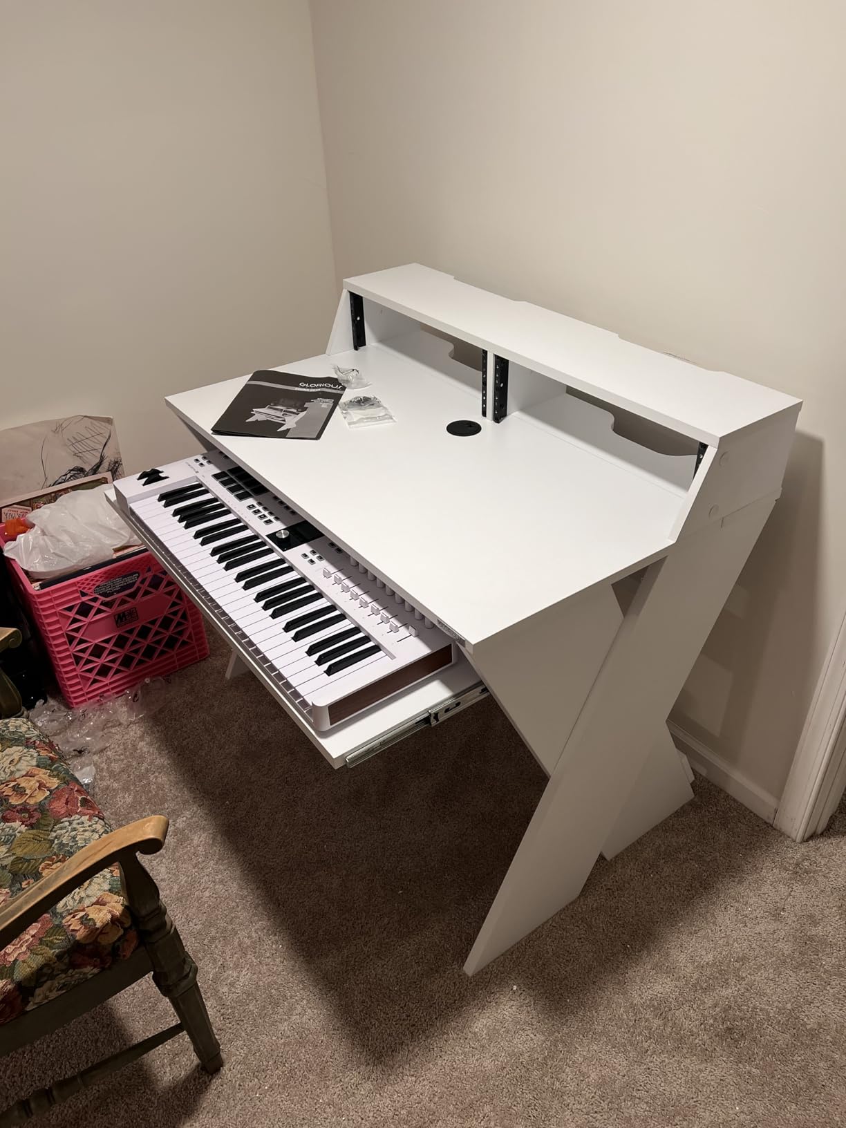 Glorious Sound Desk Compact Studio Workstation with Pull-Out Keyboard Compartment, Black customer photo 1