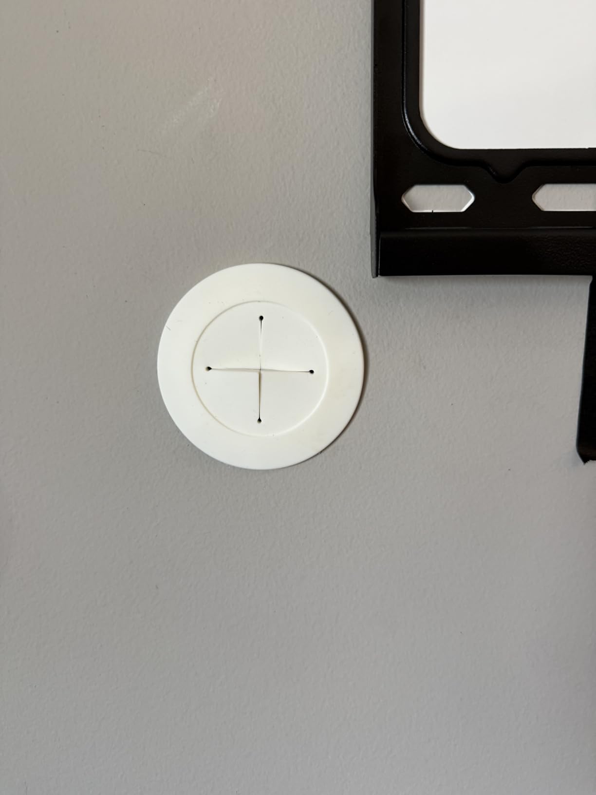 TV Wire Hider Kit for Wall Mount TV, White in Wall Cable Management Kit, Includes 2 Pass Throughs and Hole Saw Drill Attachment for Easy Install customer photo 1