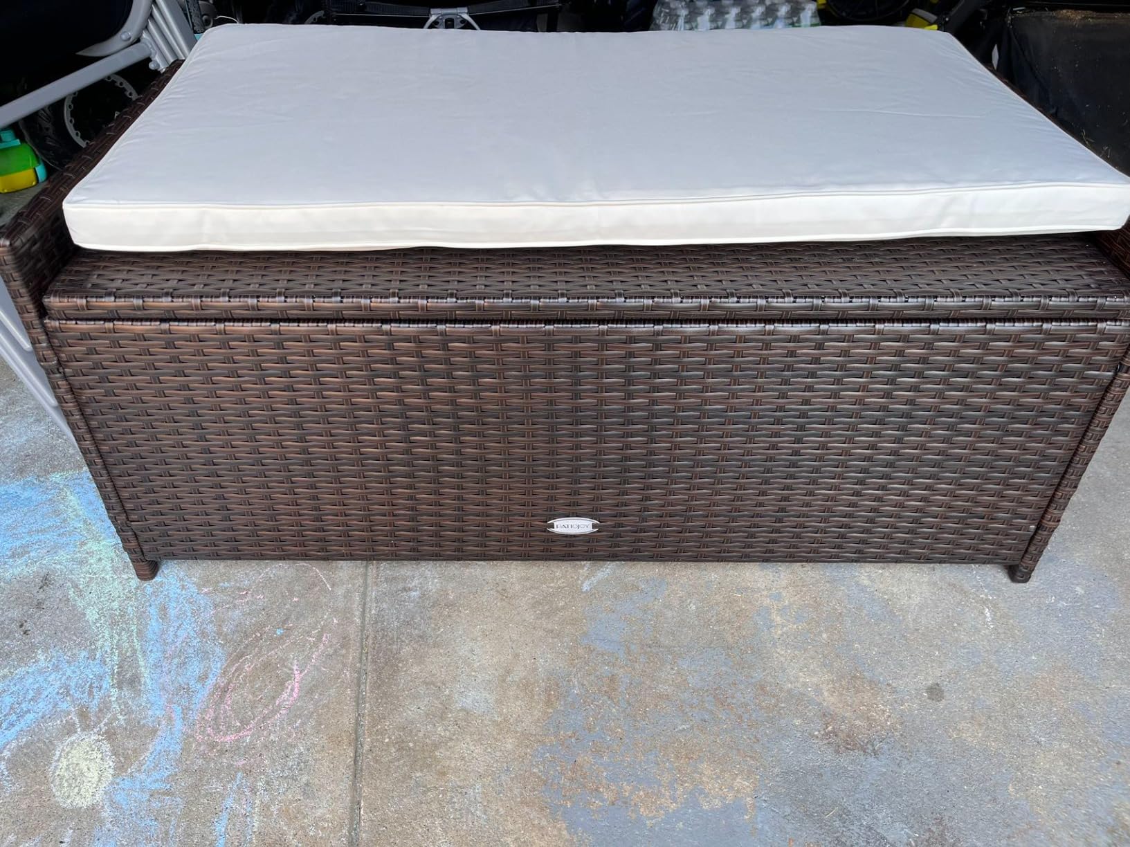Tangkula 34 Gallon Outdoor Storage Bench with Seat Cushion, Patio Mix Brown Wicker Deck Box with Waterproof Liner and Side Handles, Outdoor Storage Bench for Cushions, Garden Tools, Pool Accessories customer photo 2
