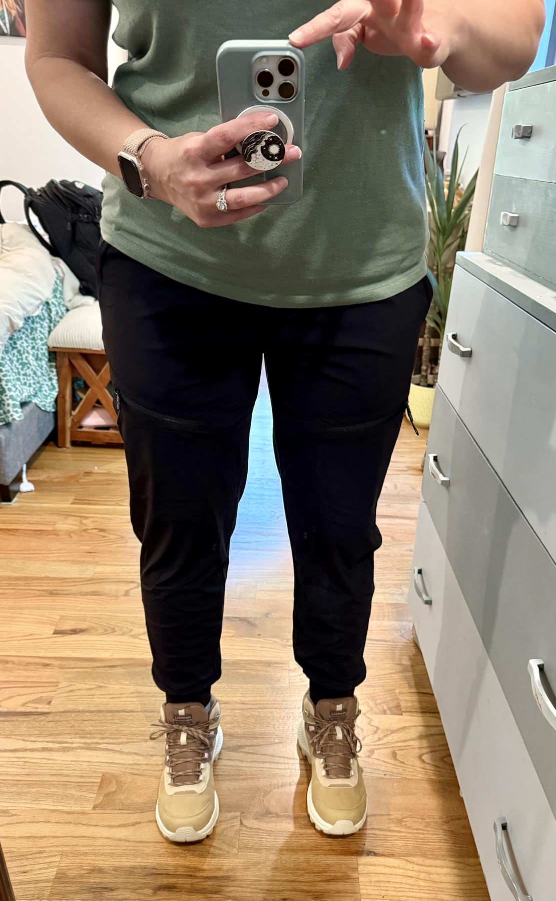 baleaf Women's Lightweight Hiking Pants with 5 Zippered Pockets | High waist design, Water Resistant, Quick Dry, UPF 50+ Stretch Joggers, soft material, for Travel Hiking customer photo 2