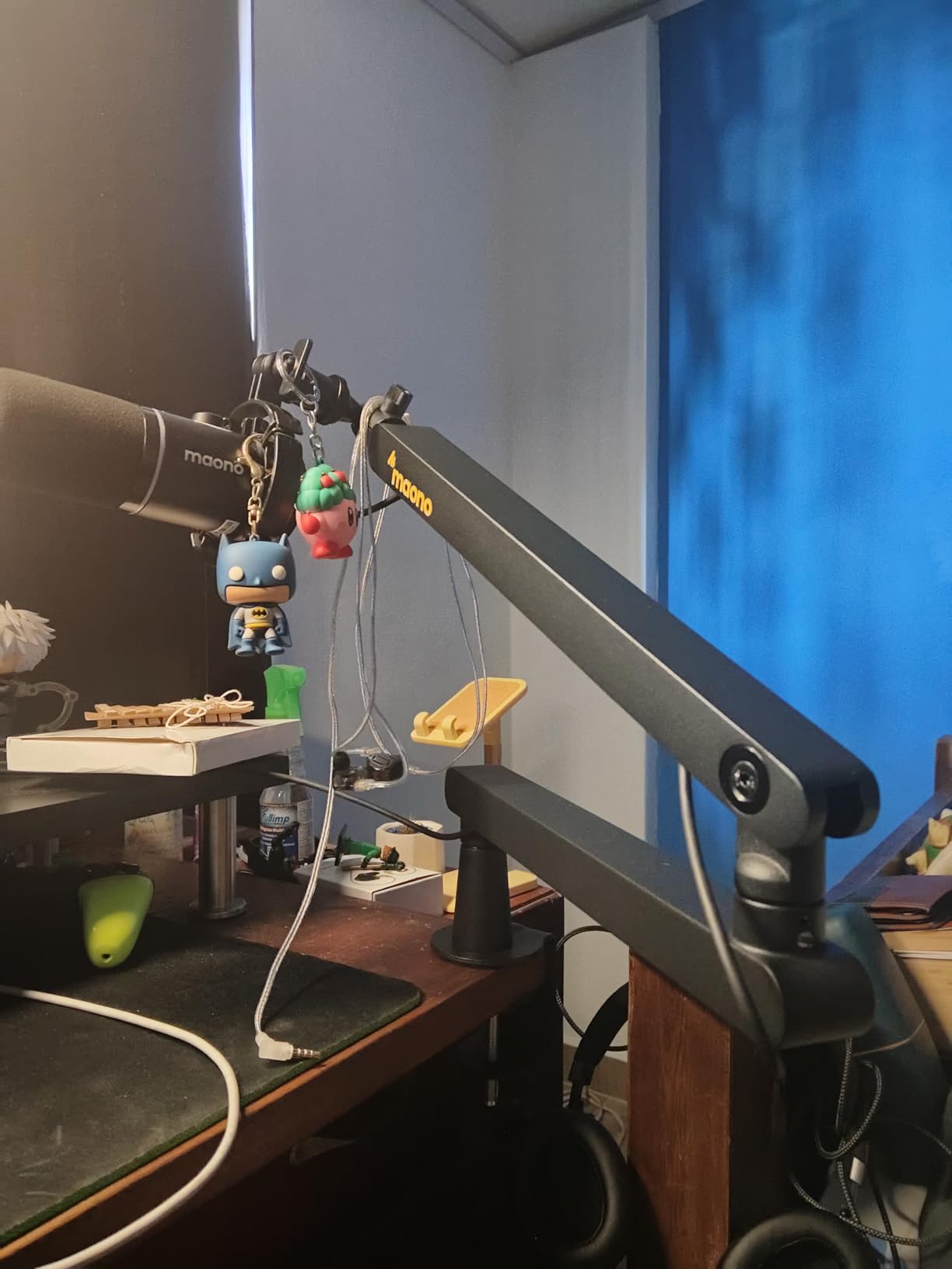 MAONO Low Profile Mic Boom Arm with Desk Clamp, Cable Management, and Fully Adjustable Microphone Stand for Podcast (BA92 Black) customer photo 2