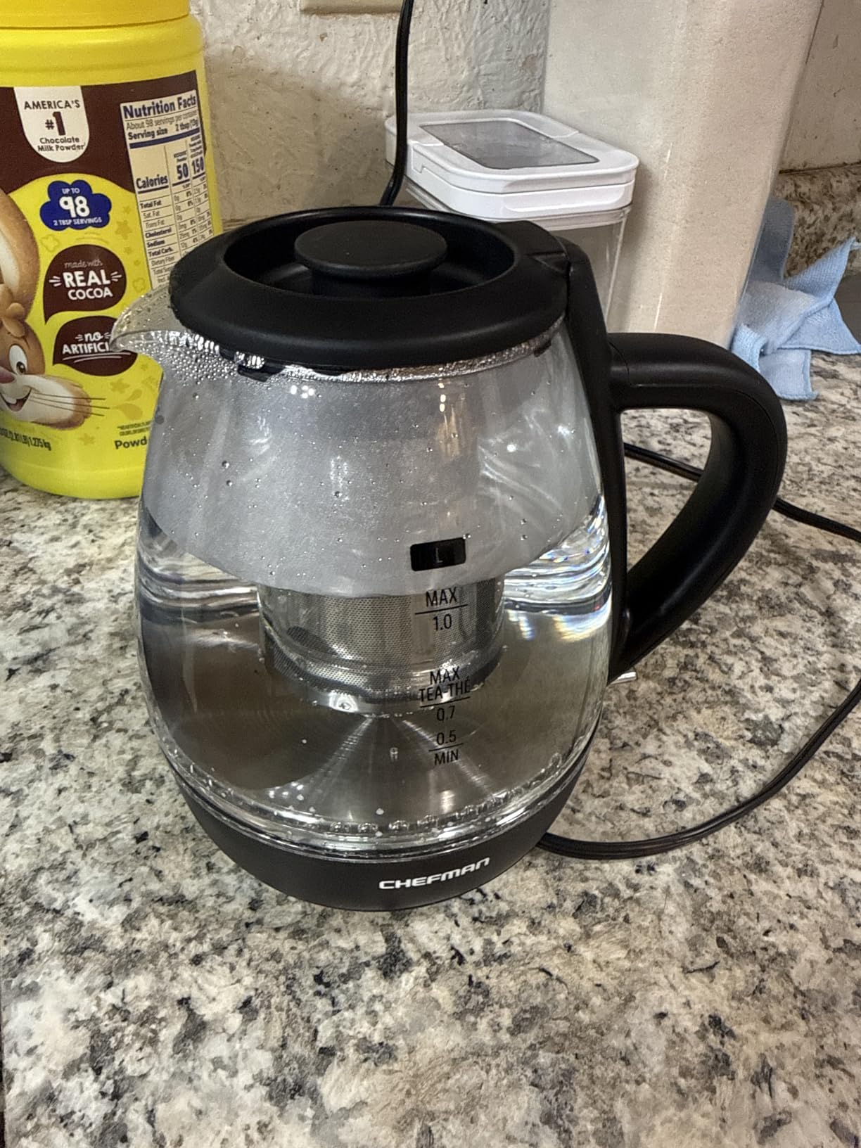 Chefman Electric Kettle with Tea Infuser, Compact 1L (4 Cups), 1500W, Removable Lid for Easy Cleaning, Boil-Dry Protection, Stainless Steel Filter, BPA Free, Auto Shut Off, Small Electric Tea Kettle customer photo 2