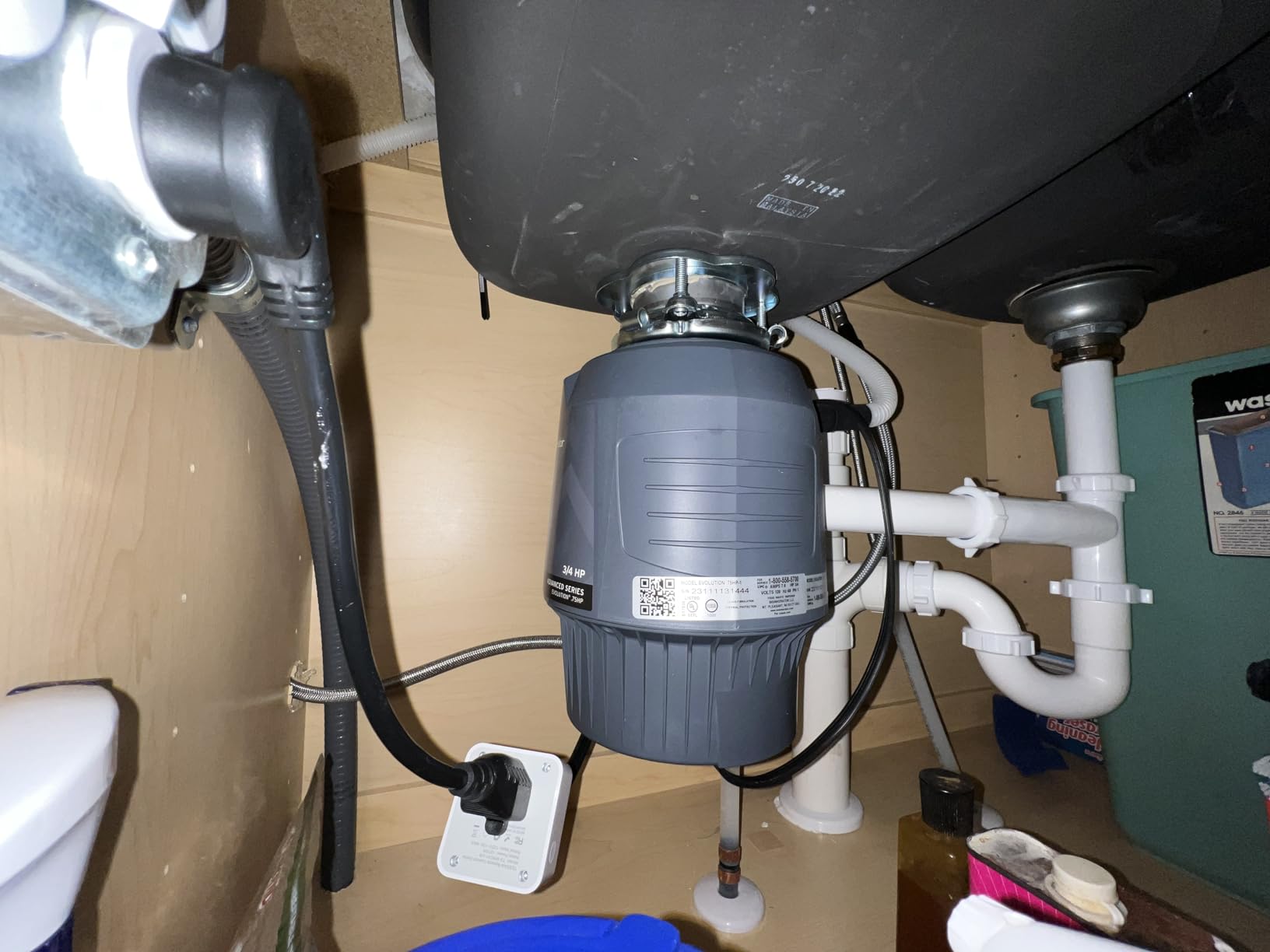 InSinkErator EVOLUTION 0.75HP 3/4 HP, Advanced Series EZ Connect Continuous Feed Food Waste Garbage Disposal, Gray | Advanced Series, EZ CONNECT, 75% Quieter than BADGER Series, Advanced Grind, 9-Year Limited Service Warranty, Septic Safe customer photo 1