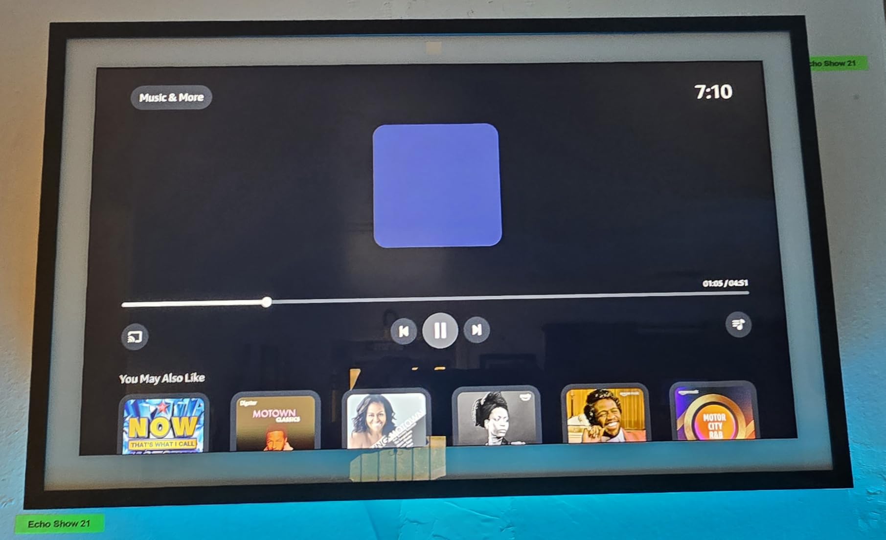 Amazon Echo Show 21 (newest model), Full HD 21