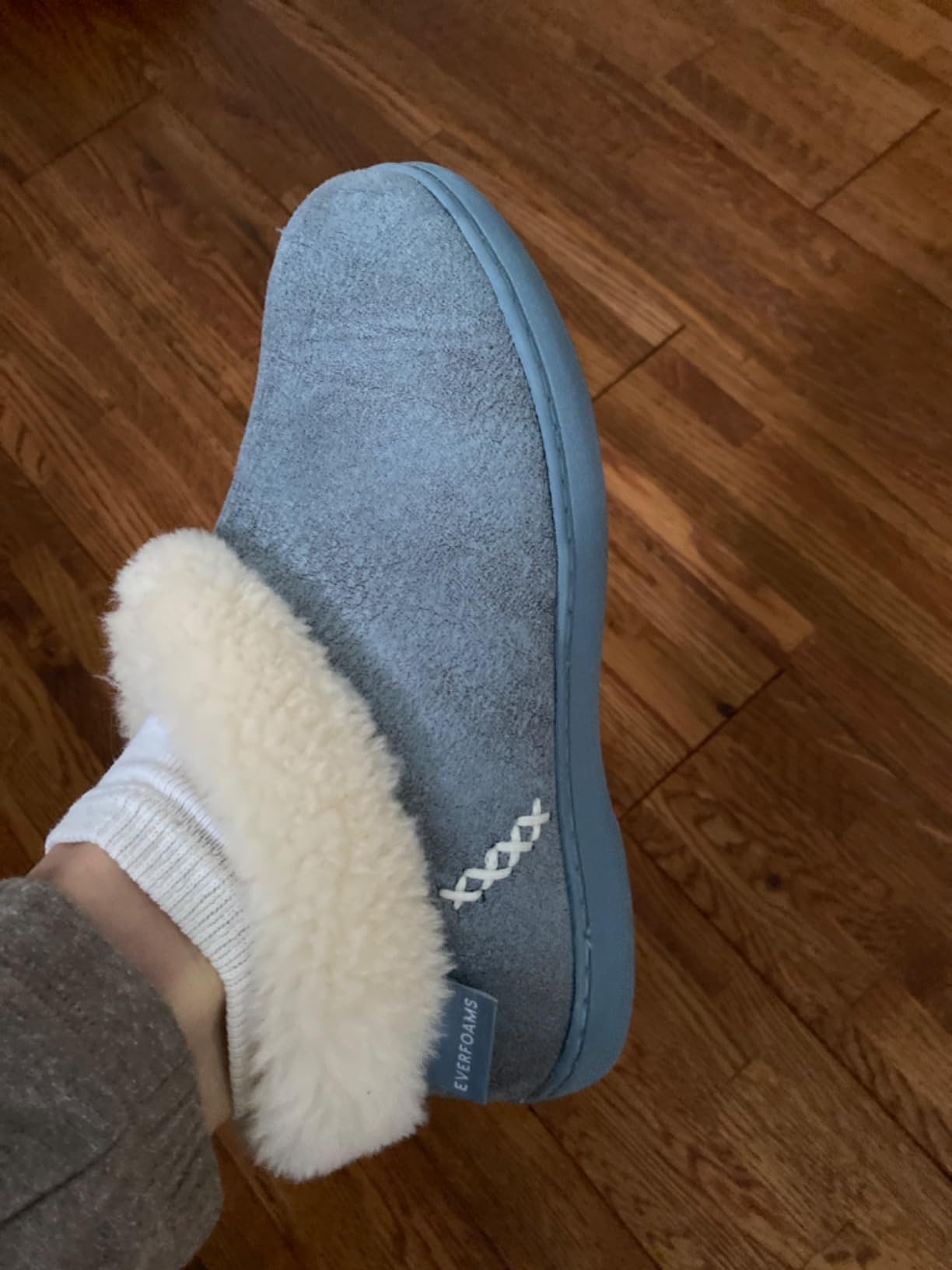 EverFoams Women's Microsuede Winter Slippers House Shoes Indoor Outdoor | Fuzzy Faux Fur Collar,Warm,Cozy Memory Foam,Indoor Outdoor,Gift customer photo 1