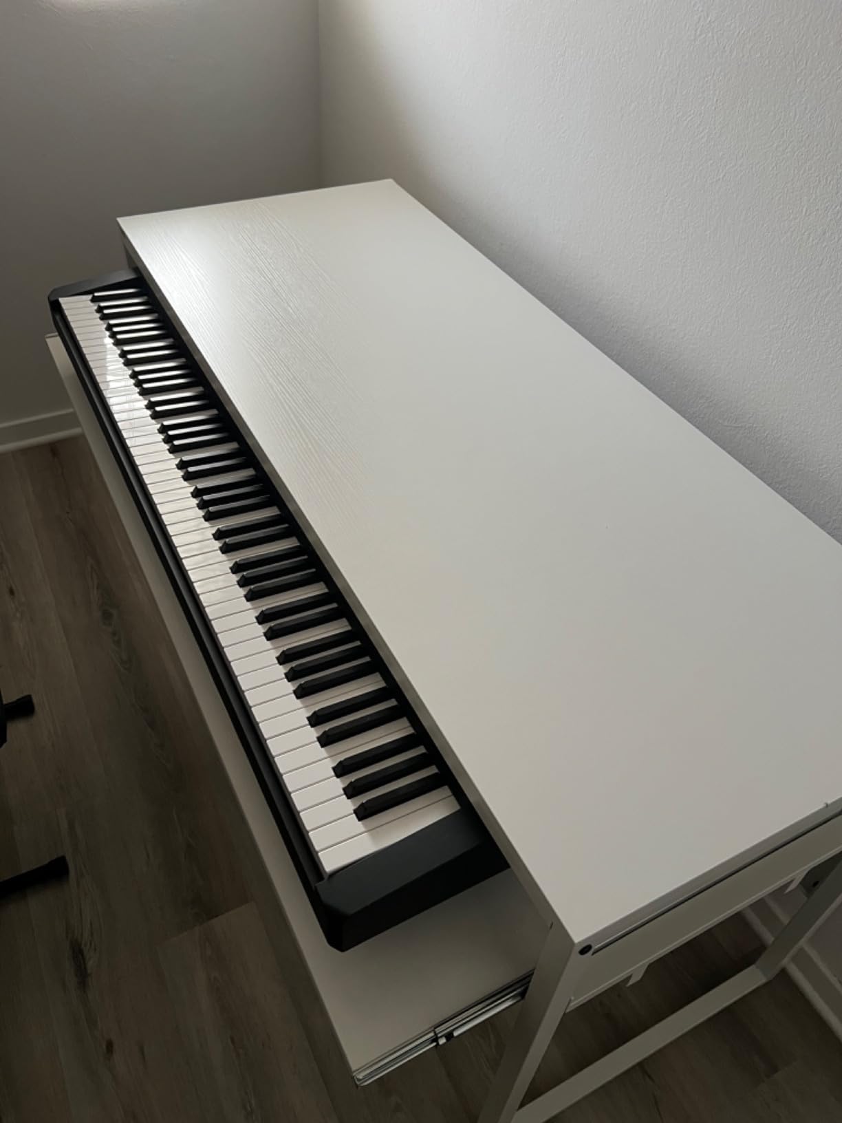 Music Studio Desk with Keyboard Tray, for Full 88 Keys and 61 Keys (Music Producer Desk) (White, 88 Keys) customer photo 2
