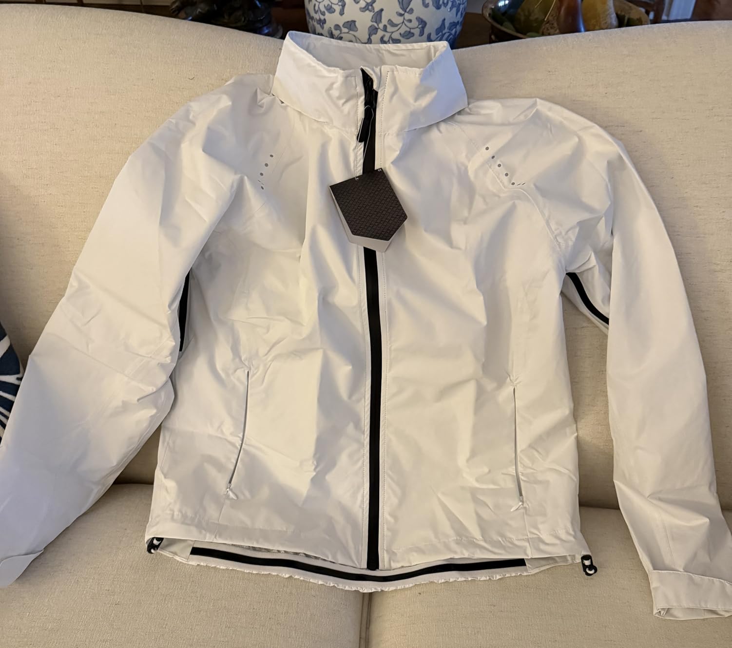 Women's Cycling Rain Jackets Waterproof Windbreaker Lightweight Running Windproof Reflective Jacket Packable Hooded customer photo 1