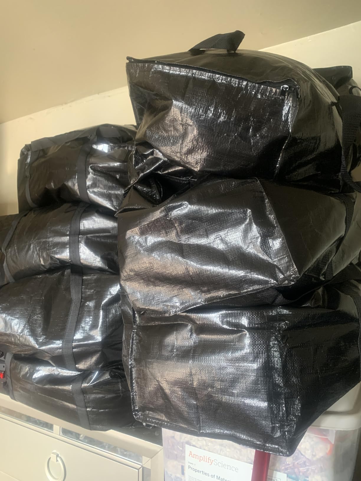 ClearSpace Heavy Duty Moving Bags - Water Resistant Storage Bags with Backpack Straps customer photo 1
