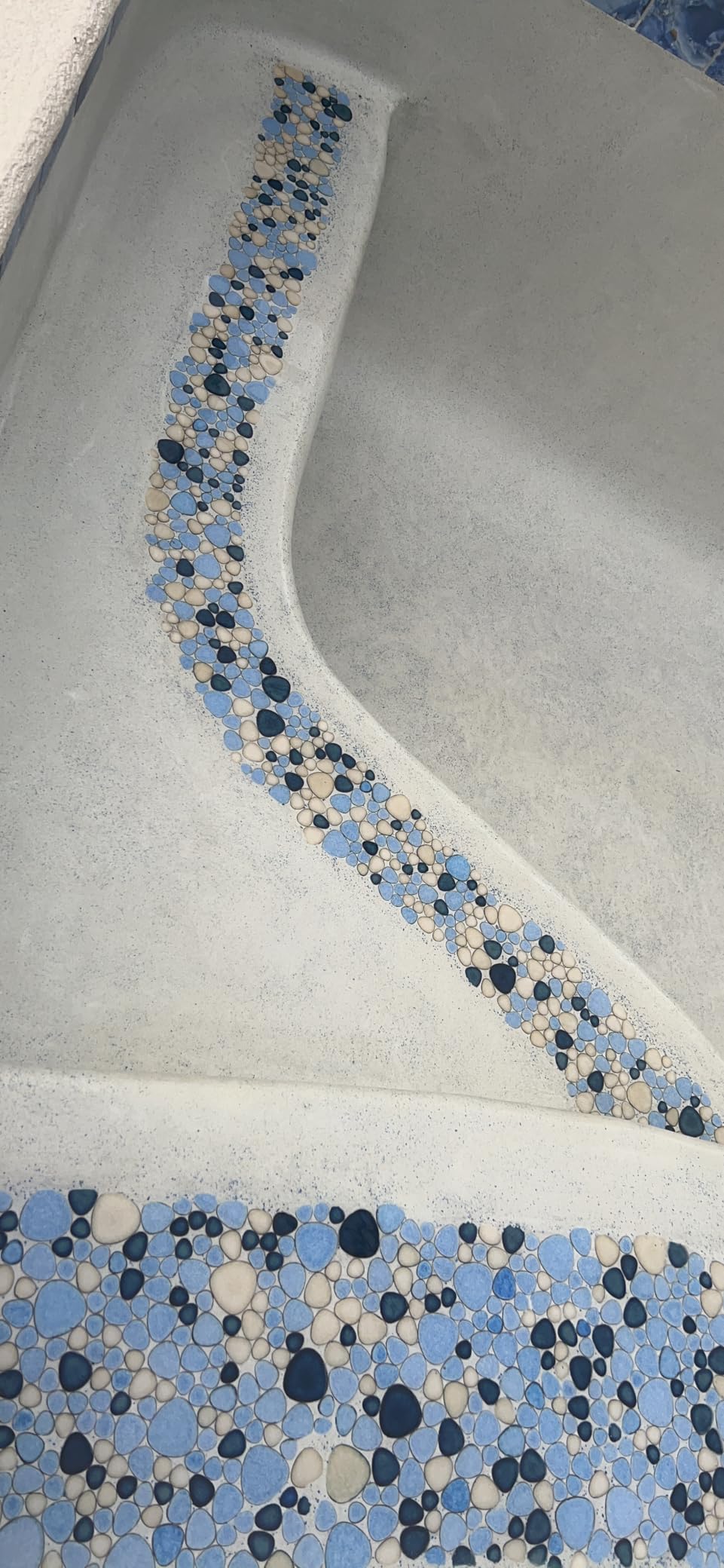 Cobalt Blue Pebble Tiles for Shower Floor Bathroom Floor Wall Mosaic Tile [Set of 5 Sheets] customer photo 2