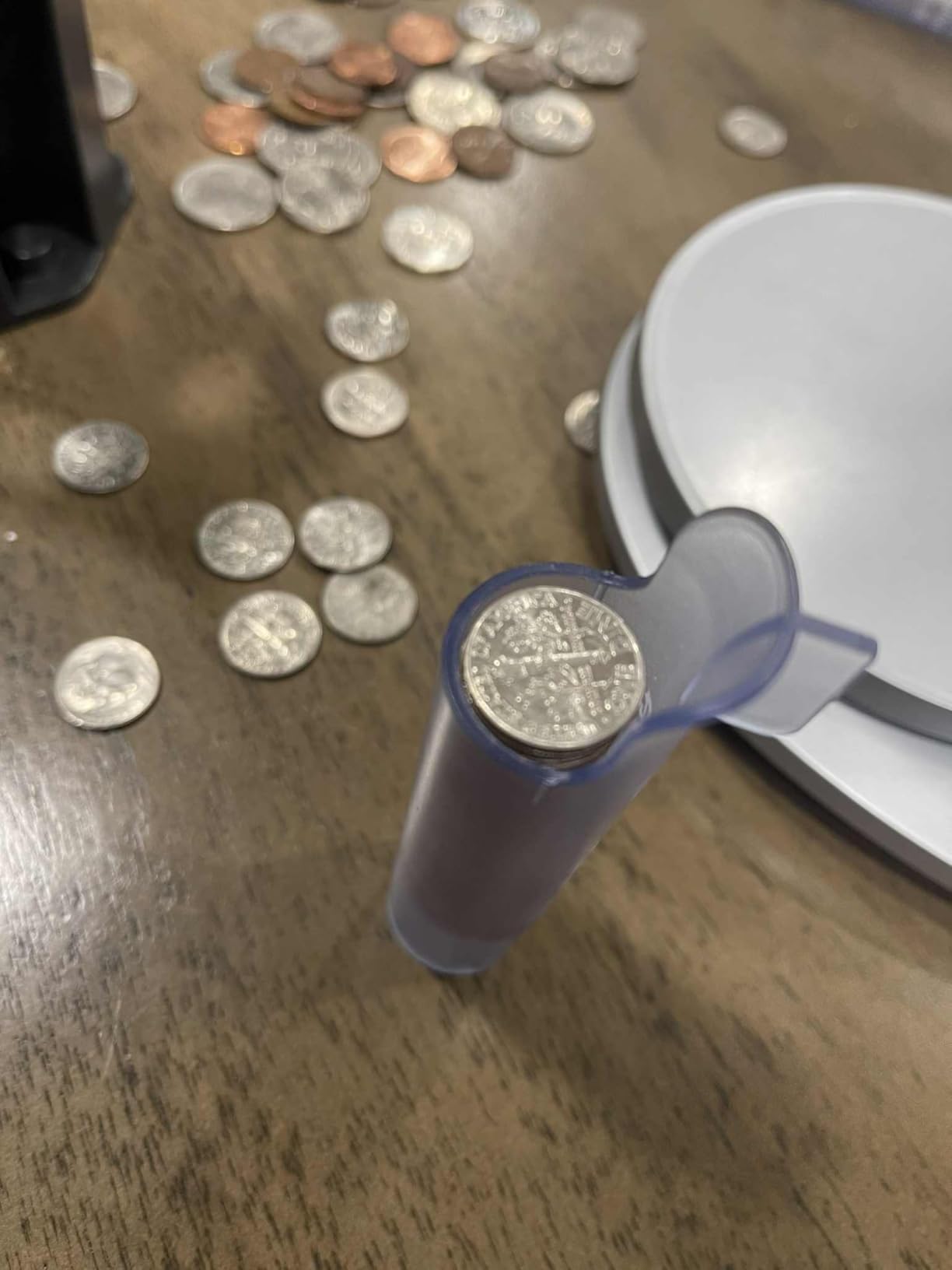 Byteen8 Coin Counter Coin Sorter Tube Creative 5-in-1 Change Sorter Coin Organizer Change Counter Machine Coin Roller Coin Bank Holder Coin Wrappers Super Easy to Use & Accurate Great Gift for Kids customer photo 2