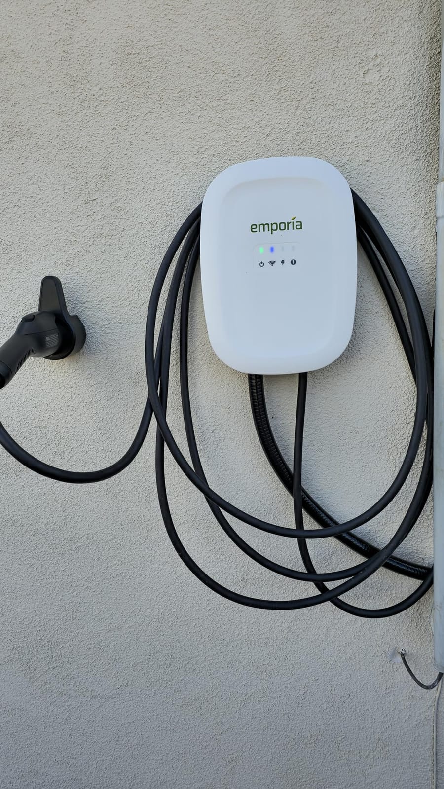 EMPORIA Level 2 EV Charger w/ J1772 Connector - 48 Amp, 240V WiFi Enabled Electric Vehicle Charging Station, 25ft Cable, Hardwired with Whip, White customer photo 2