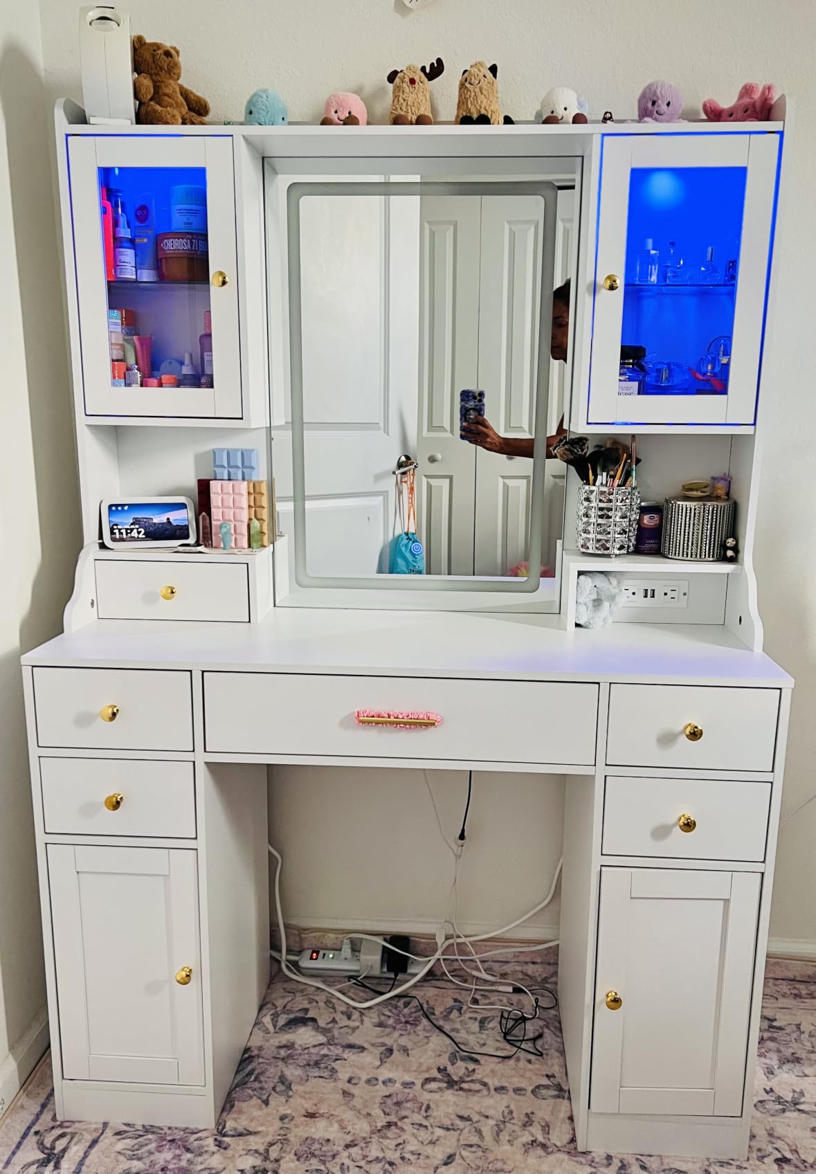 CSZZD White Makeup Vanity Desk with LED Mirror & RGB Cabinets | Vanity Table with Charging Station and 6 Storage Drawers, Adjustable 3 Mode Mirror Lights, Bedroom Dressing Table for Women customer photo 2