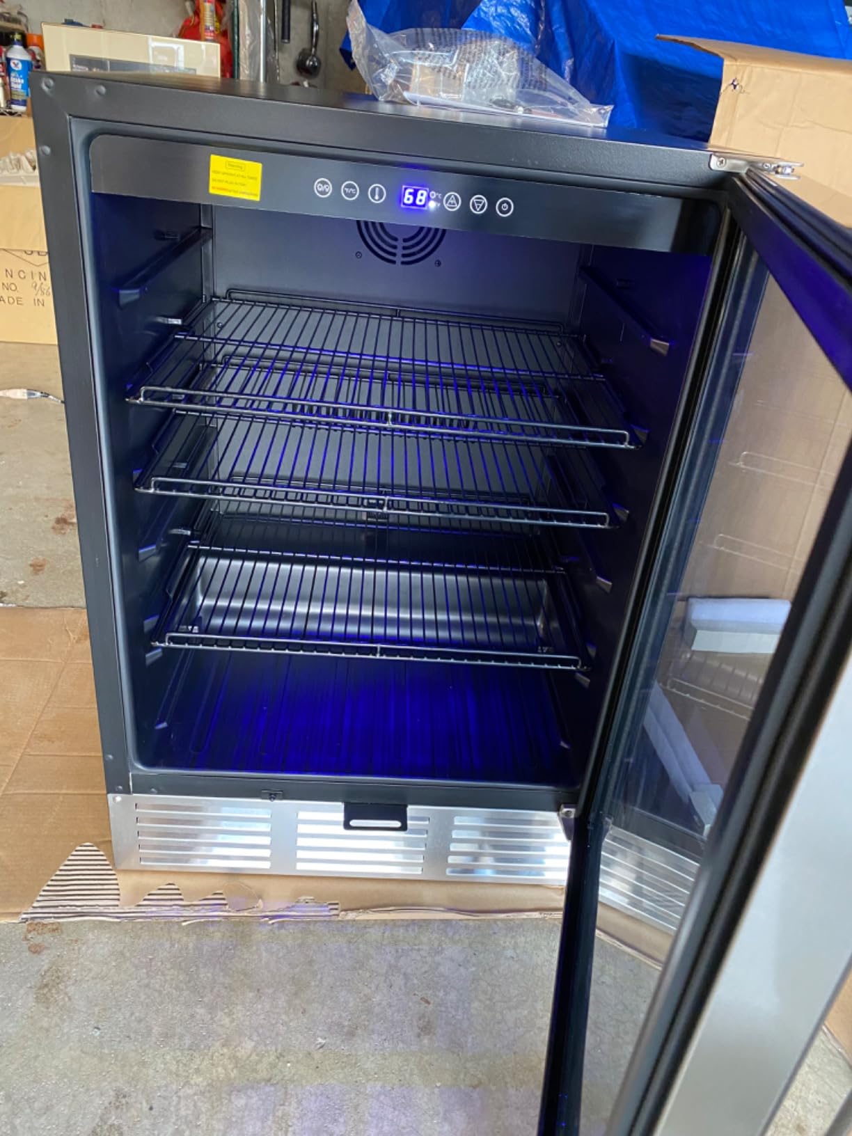 EUHOMY 24 Inch Beverage Refrigerator, 180 Can Under Counter Refrigerator customer photo 2
