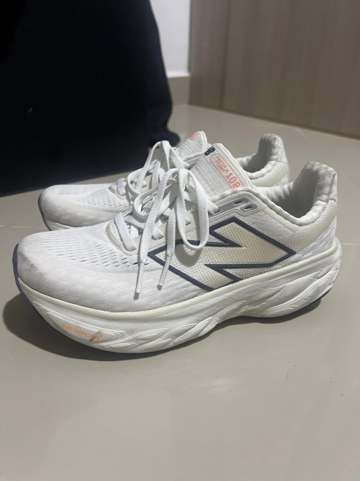 New Balance Women's Fresh Foam X 1080 V14 Shoes customer photo 2