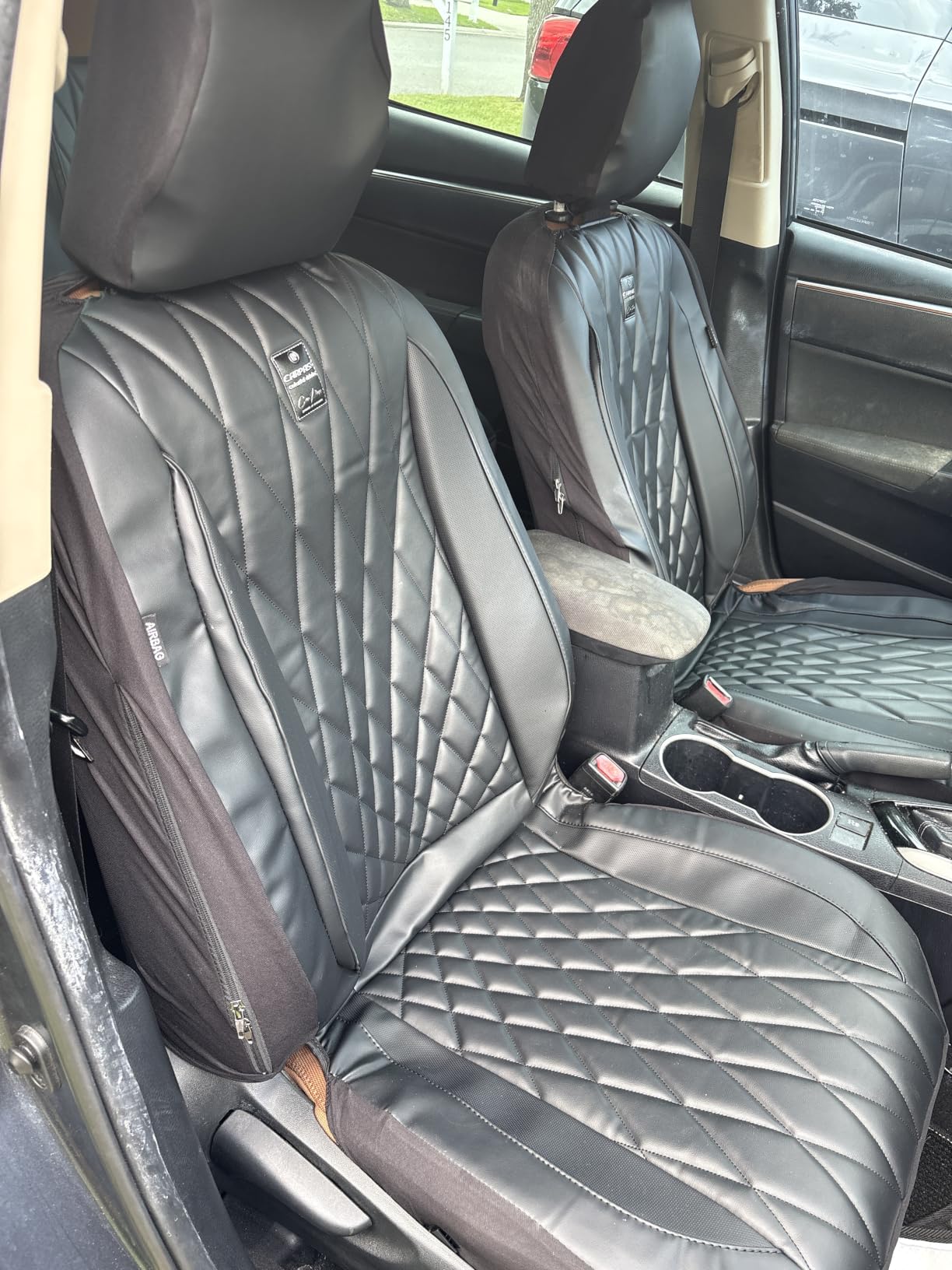 CAR PASS 5 Seats Piping Luxury Faux Leather Seat Covers Full Set, Anti-Slip Waterproof Seat Covers Compatible with Front Armrests, Universal Fit for SUVs, Vans, Trucks, Airbag Compatible, Pure Black customer photo 2