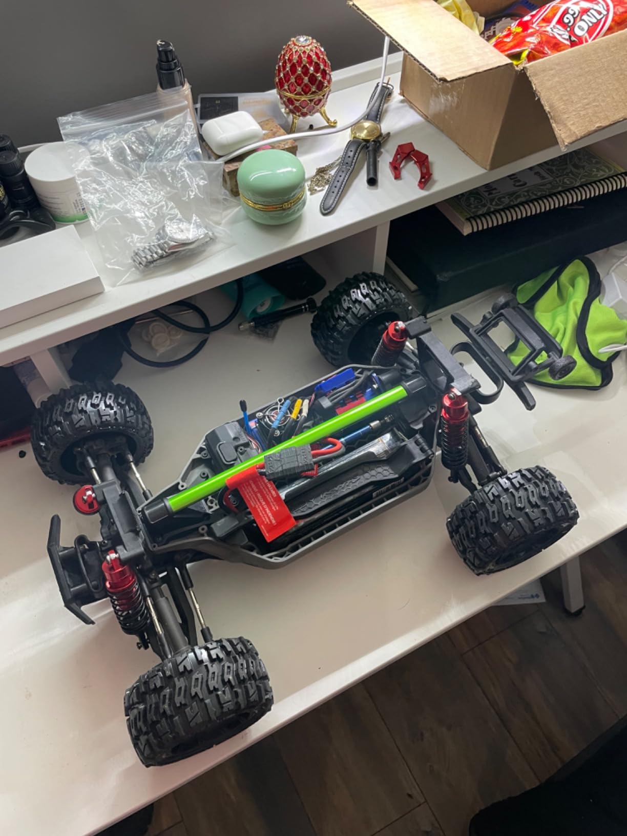 Traxxas Rustler 4x4 Ultimate VXL Blue 1/10 RTR - 67097-4 customer photo 2