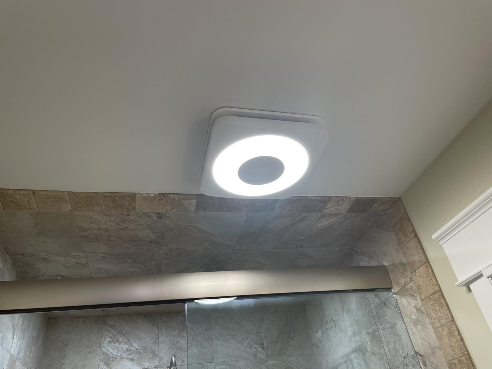 OREiN 3-in-1 Bathroom Exhaust Fan with Light & Humidity Sensor, 160 CFM, 1.0 Sone, Auto-On at 60% Humidity, 1500LM, 3CCT, Night Light, ENERGY STAR, HVI/FCC/ETL customer photo 1
