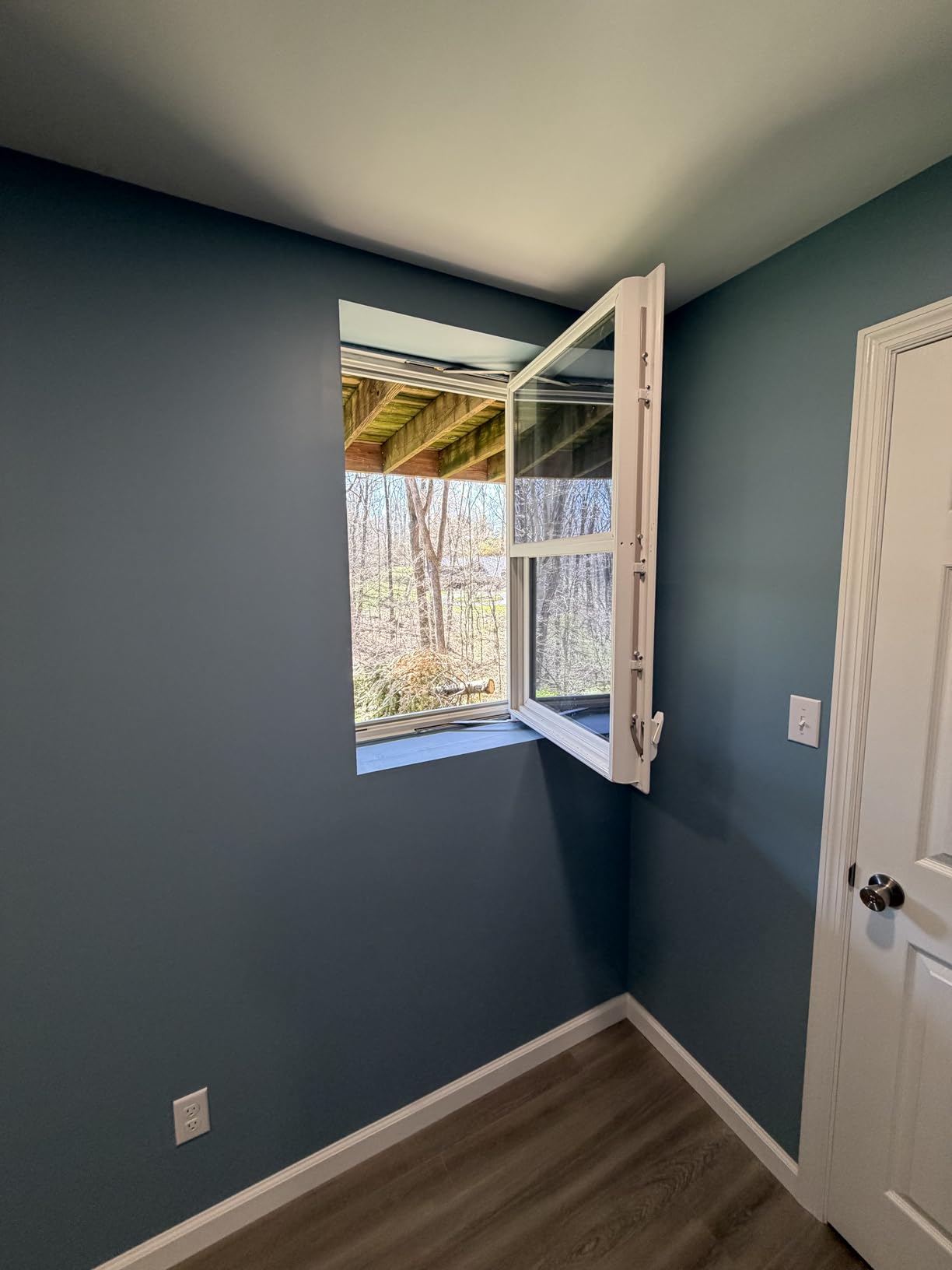 Egress Window (35.5