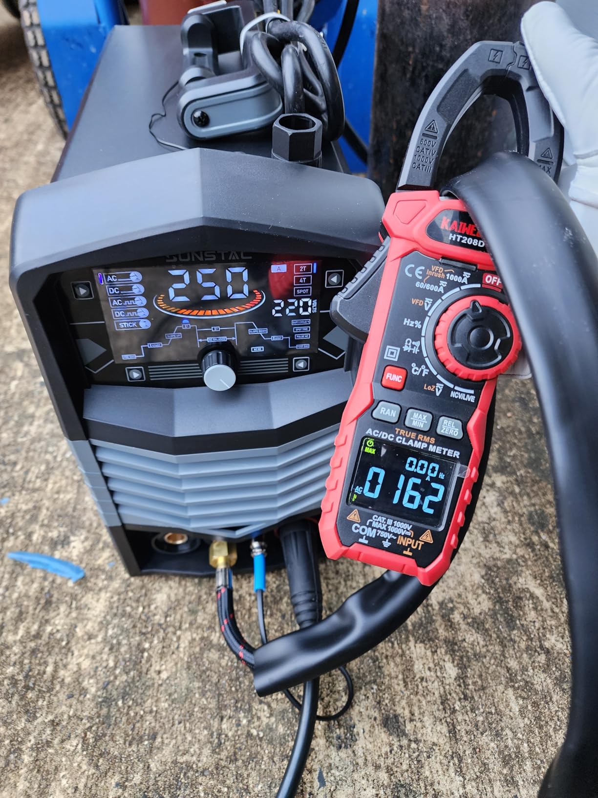 Sunstac 250A Aluminum TIG Welder with Pulse, 110V/220V Dual Voltage | DC TIG/AC TIG/Pulse TIG/SPOT TIG/Stick 5 in 1 welder, LCD parameter display, optional foot-pedal control customer photo 2
