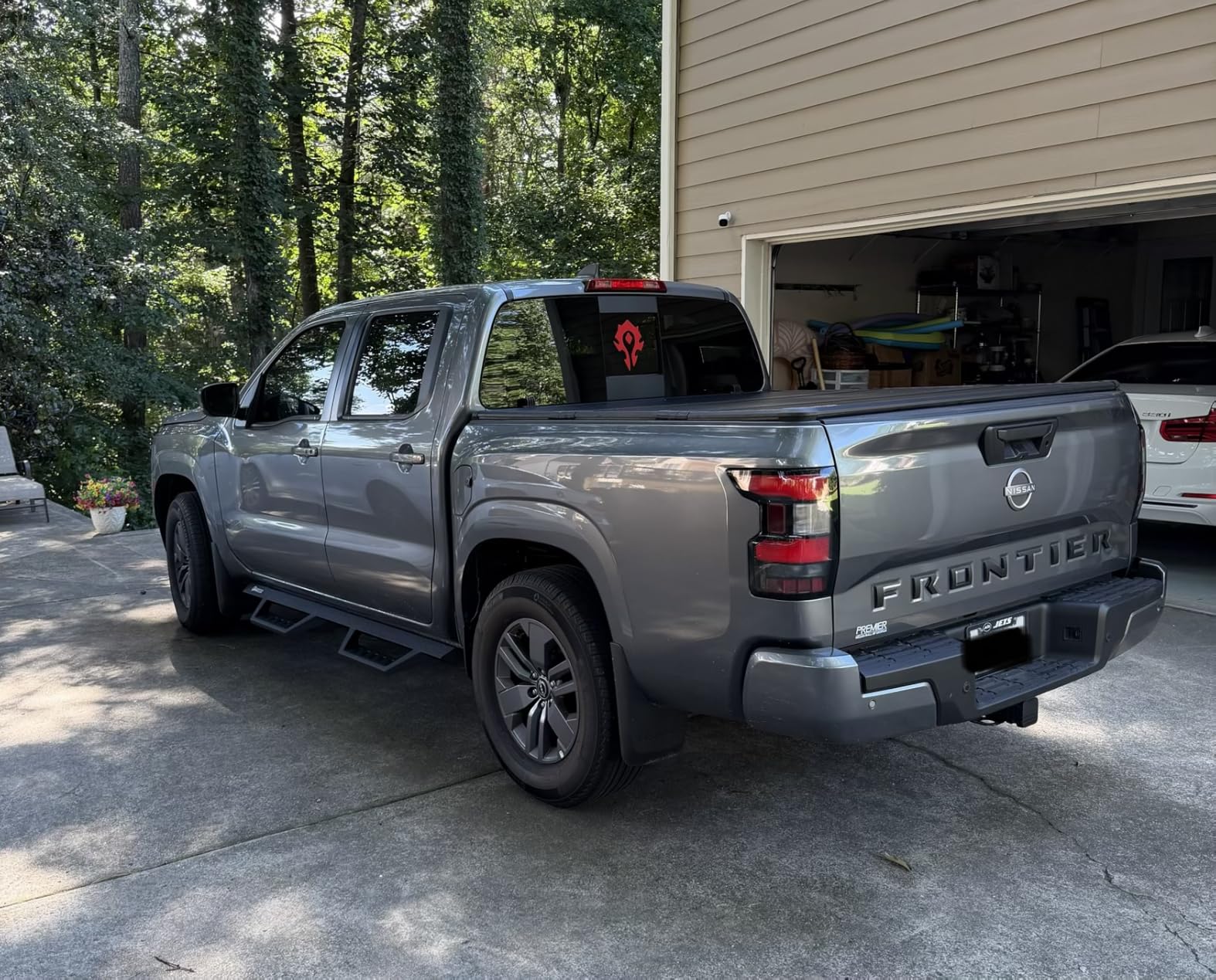 Tyger Auto LanderX Running Board Compatible with 2005-2026 Nissan Frontier | Crew Cab | TG-LX3N82398 | Drop Step Side Step Rail Nerf Bars customer photo 2