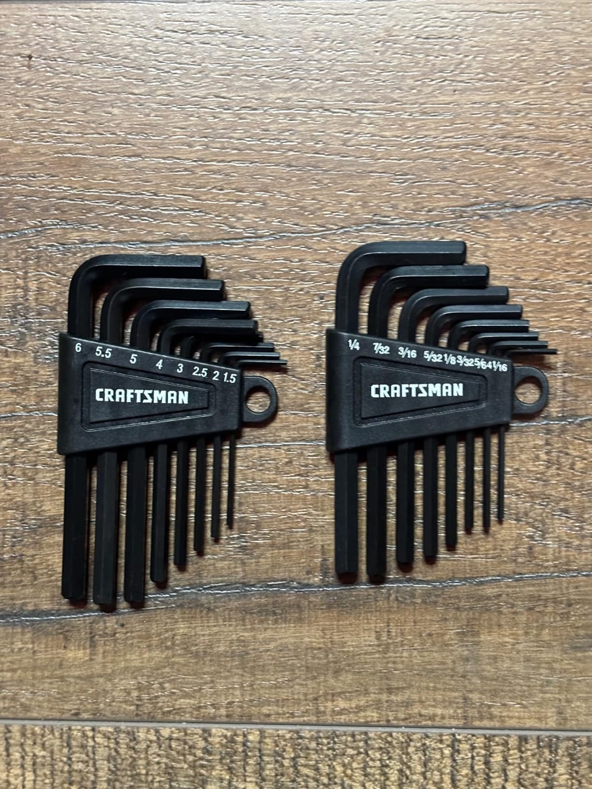 CRAFTSMAN Mechanic Tool Set 135 Pcs, 1/4, 1/2 and 3/8 Inch Drive SAE and Metric Socket Wrench Set with Case (CMMT12124) customer photo 1