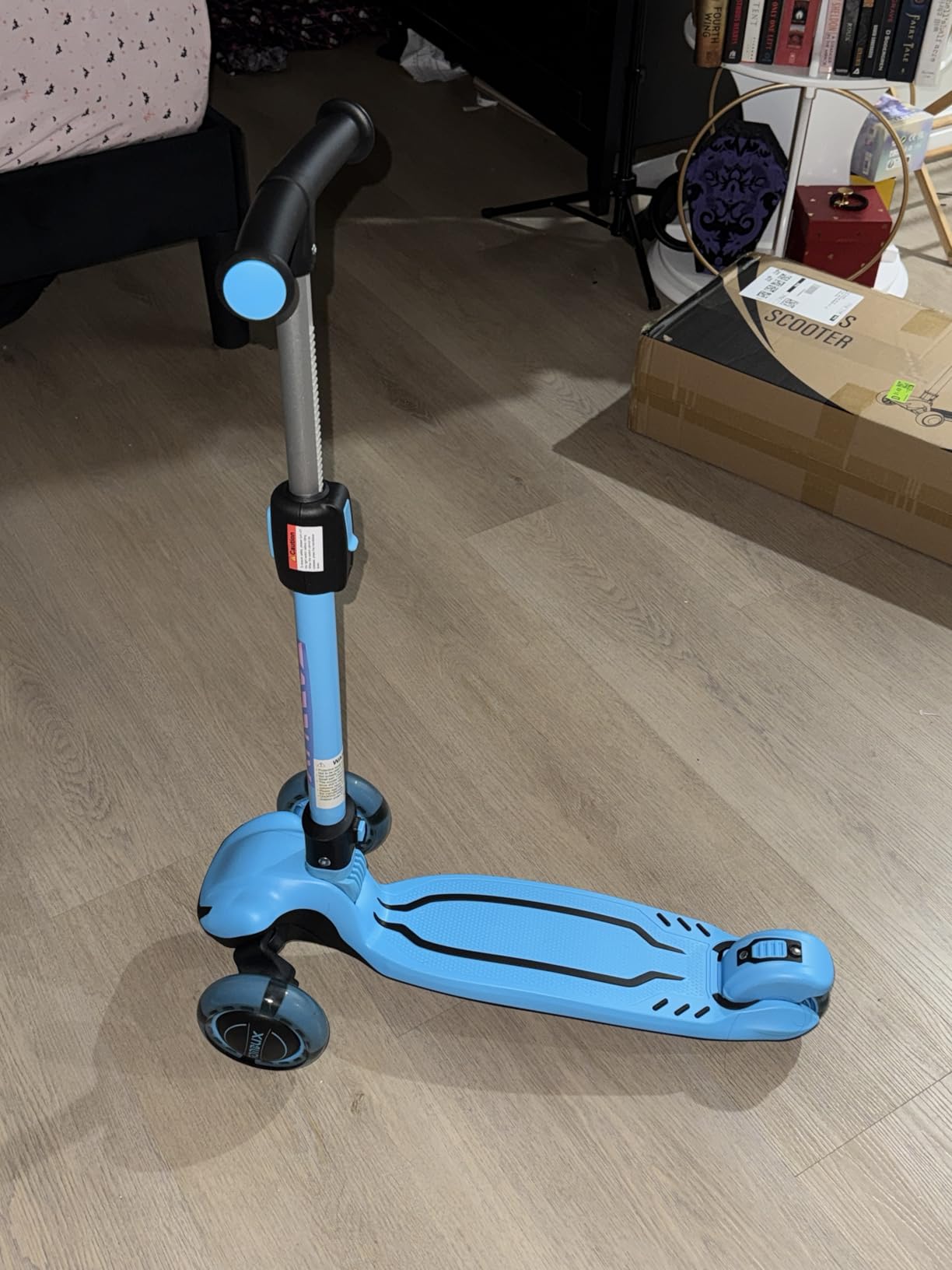 TONBUX Kids Scooter, Light Up 3 Wheel Kick Scooters for Kids 3-12, Folding Scooters with Adjustable Height - Toddler Scooter Lean-to-Steer & Widen Anti-Slip Deck customer photo 1