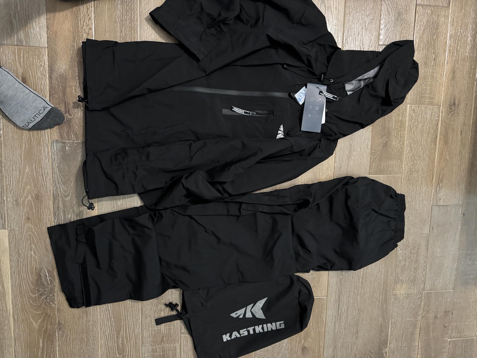 KastKing HydroSense Essential Waterproof Breathable Lightweight Rain Suit | Adjustable Hood; Waterproof Zippered; Lightweight Rain Jacket; Waterproof Pockets customer photo 1