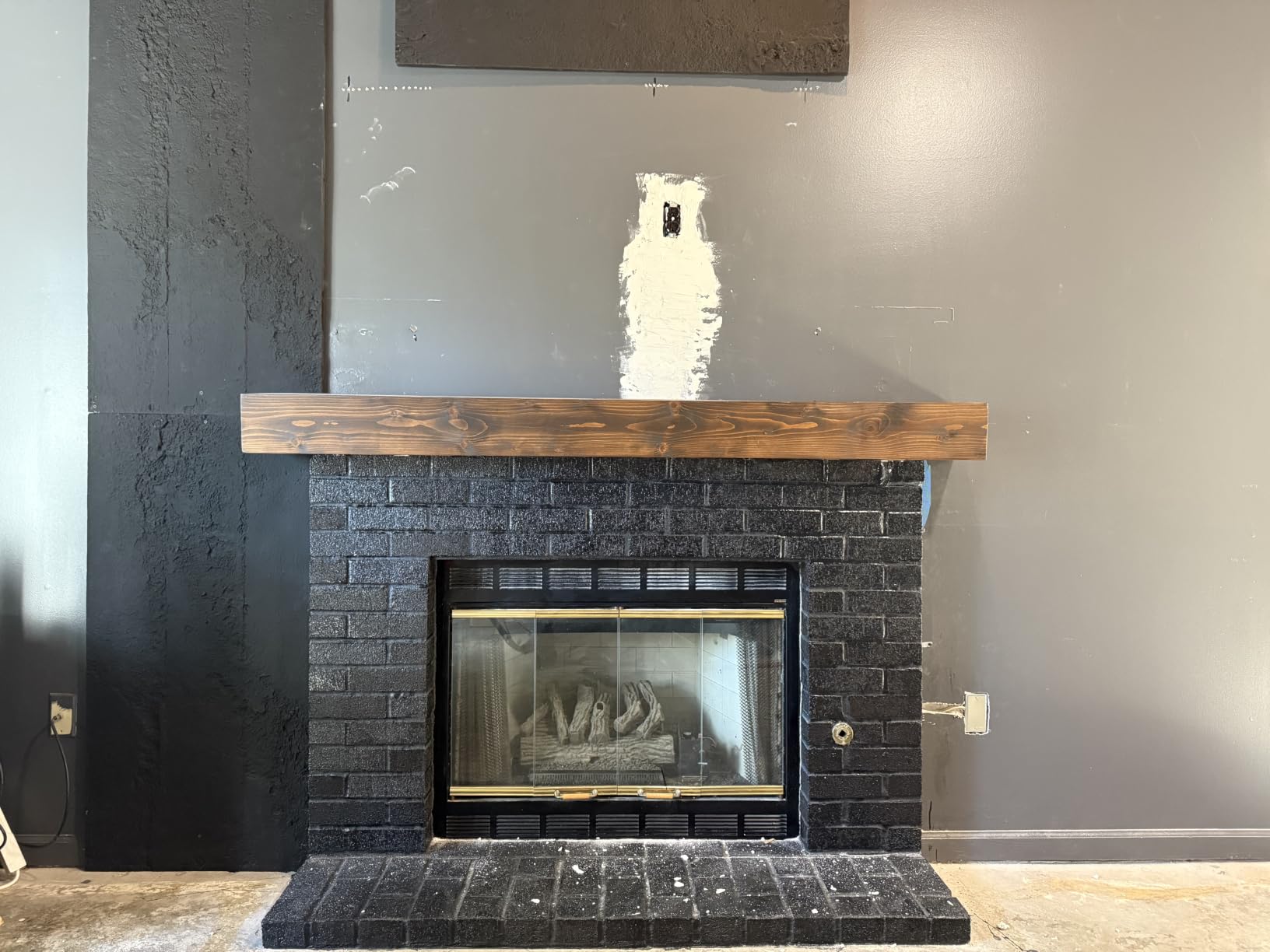 72'' Fireplace Mantel, 6'' Thick Pine Wood Floating Shelf, Brown | Handcrafted Rustic Finish, Concealed Brackets, Scratch-Resistant Surface, And Easy Installation For Living Room Decor customer photo 1