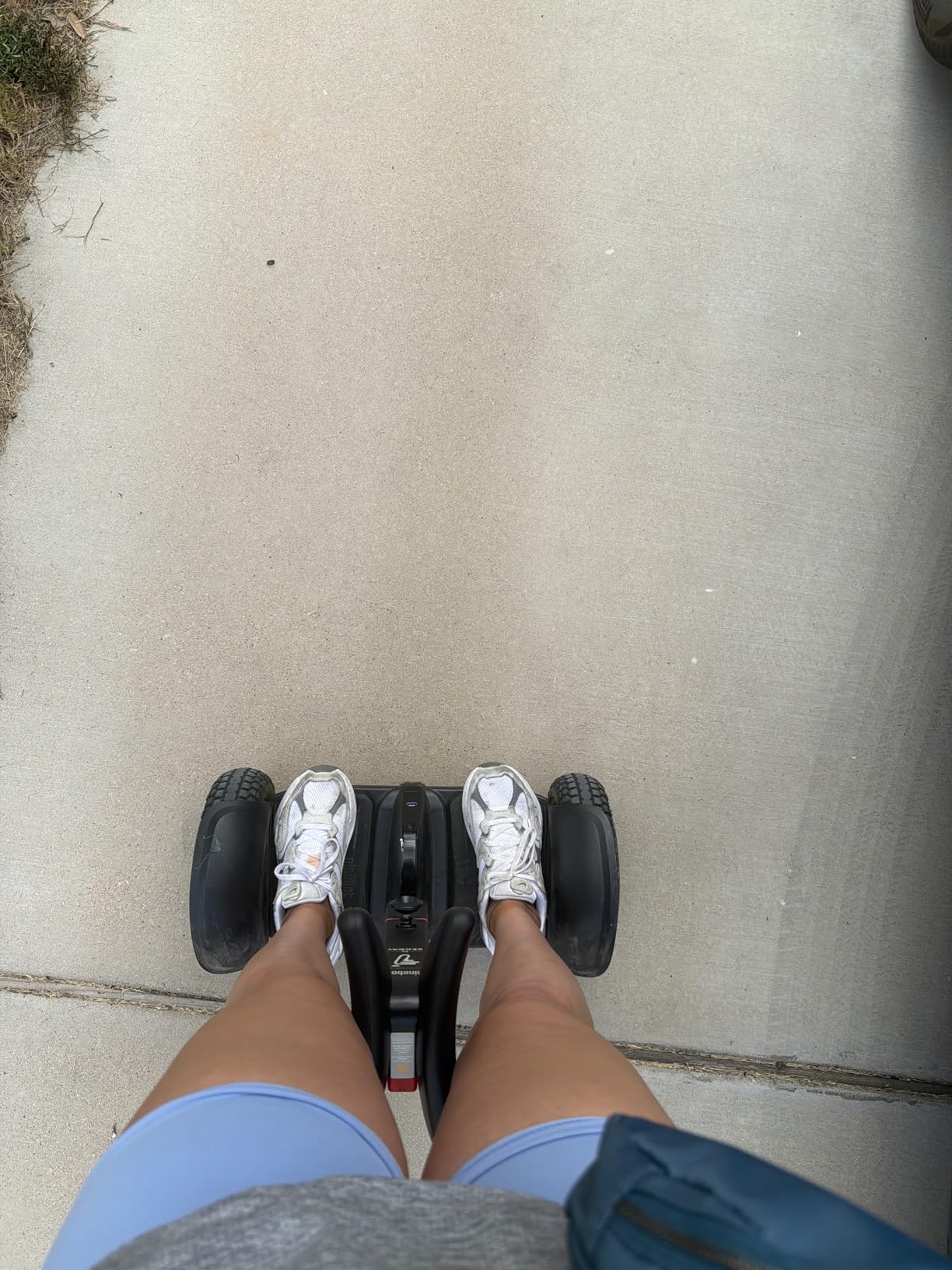 Segway Ninebot S2 Electric Self-Balancing Scooter, 10-Inch Tubeless Tires | Up to 11.2 mph and 21.7-mile range, height-adjustable for riders 4'3