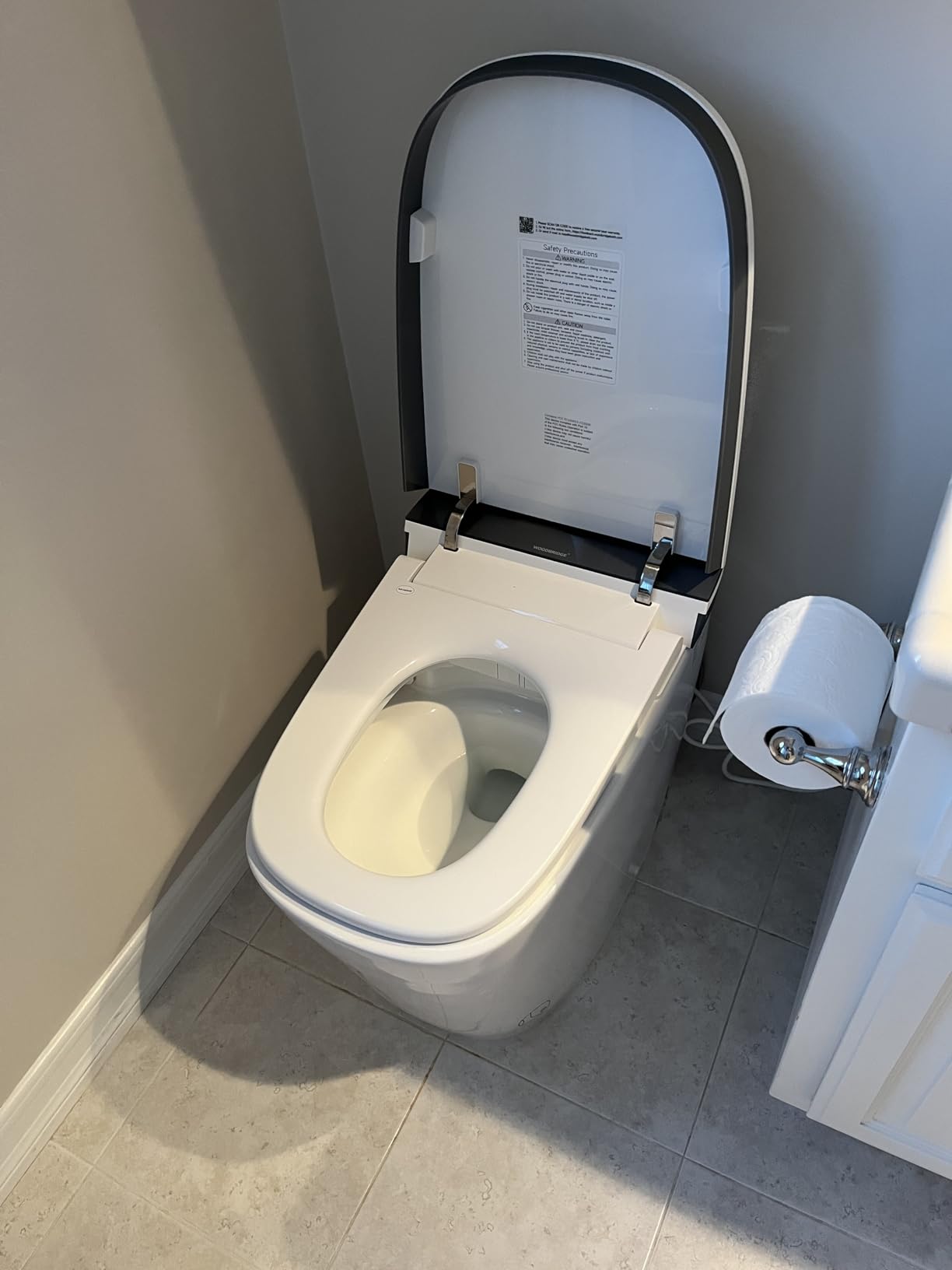 WOODBRIDGE Smart Toilet with 1000g MaP Flush Score & Foam Shield (B0930S) | Auto Open/Close, ADA Comfort Height, Auto Dual Flush, Moving Air Dryer, Foot Sensor & Blackout Flush, Heated Seat customer photo 2