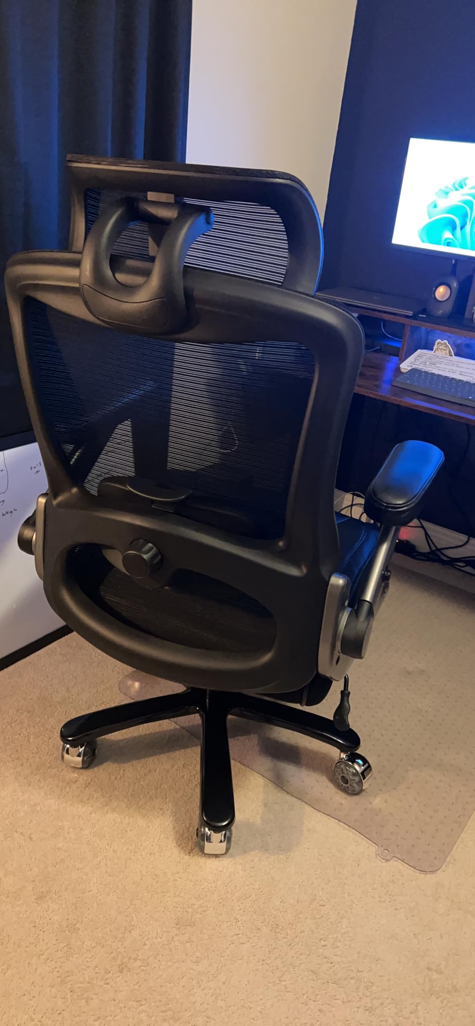 600lbs Big and Tall Office Chair, Heavy Duty Executive Computer Desk Chair | 3D Flip Arms, Large Wheels, Ergonomic Design, Extra Wide Seat, Adjustable Lumbar Support & Headrest, Mesh High Back Chair customer photo 1