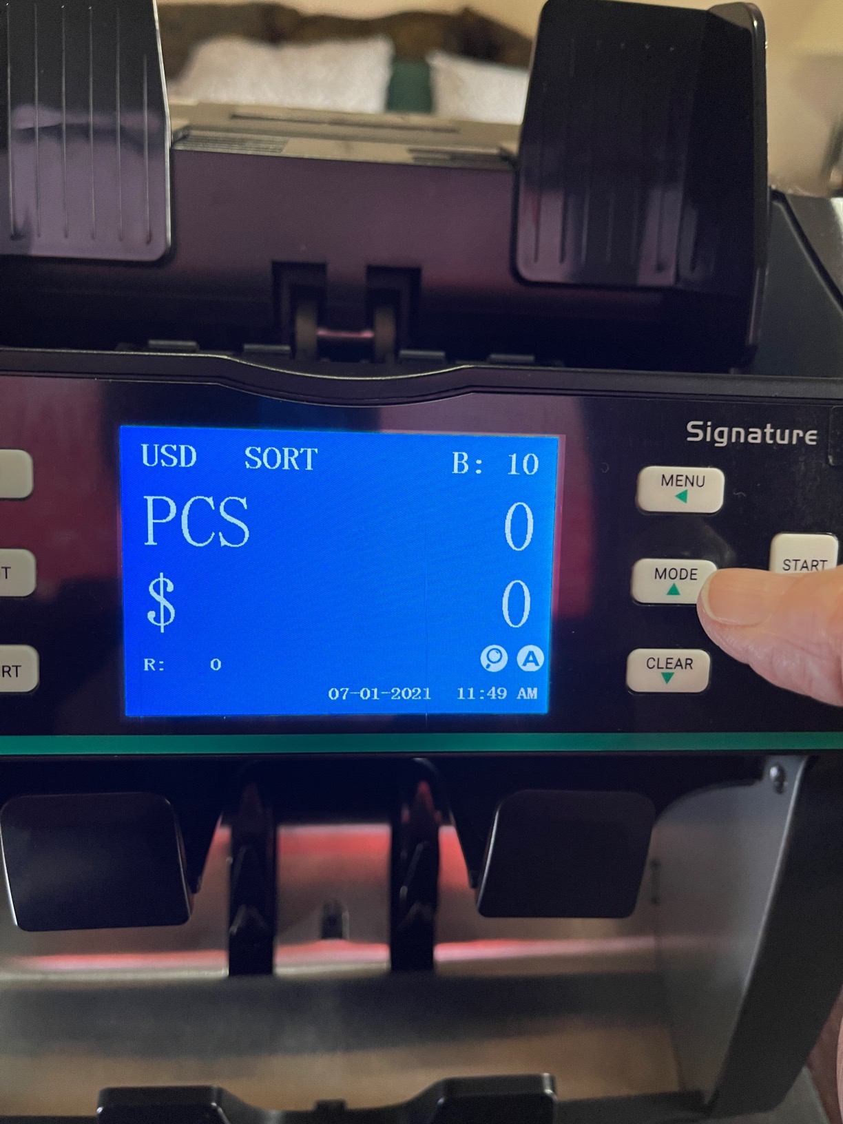 Money Counter Machine I LCD Display I Business Grade I Advanced IR/UV/MG/MT/DD/HLF Detection I Mixed Denomination I Multi-Currency I Back Loading I 3-Years Warranty I KBR-500 customer photo 1