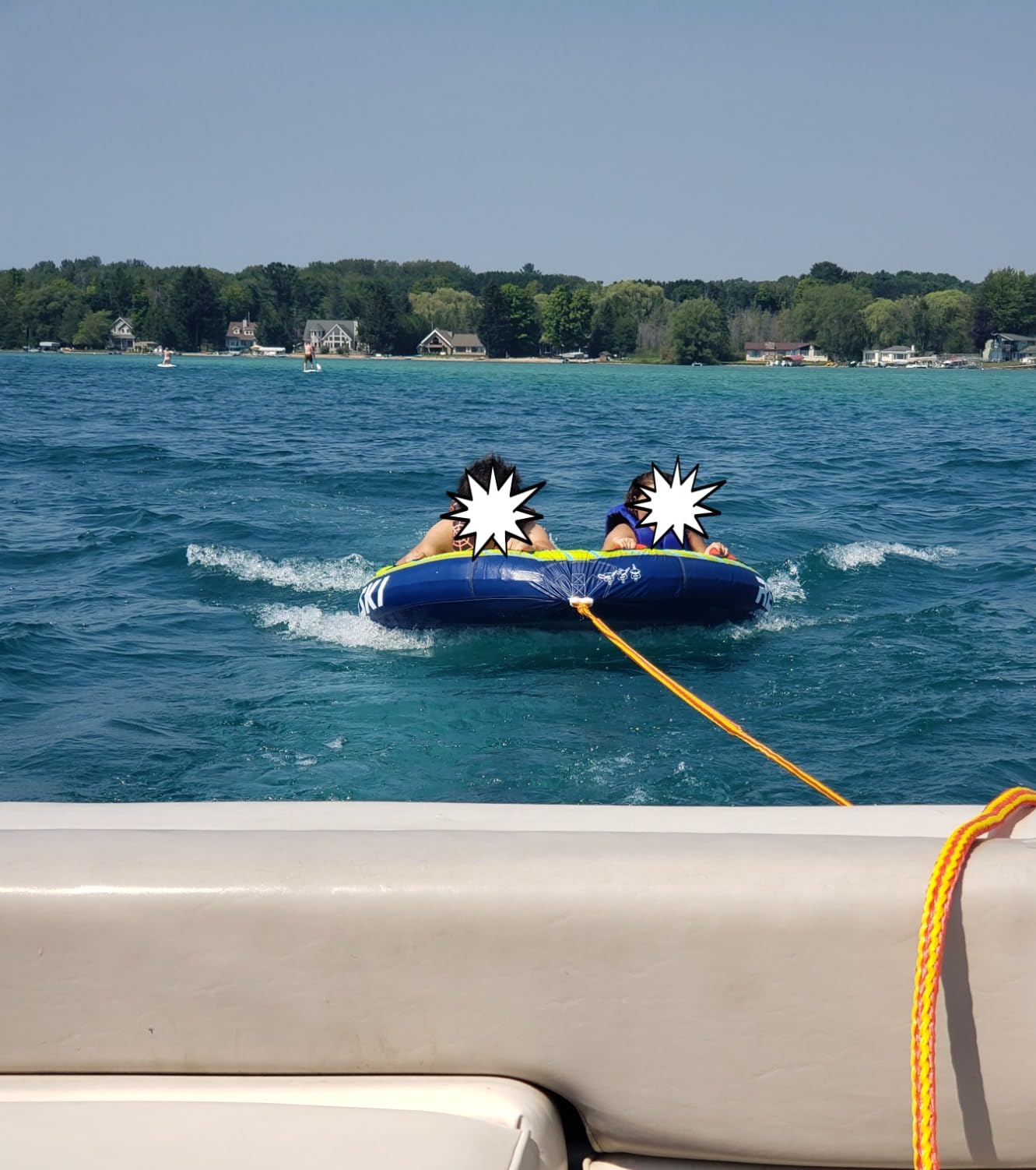 Towable Tubes for Boating 2-3 Person, Heavy Duty Boat Tubes and Towables, Inflatable Water Tubes for Boats to Pull with Fins, Drainage, Quick Connector, Large Capacity customer photo 1