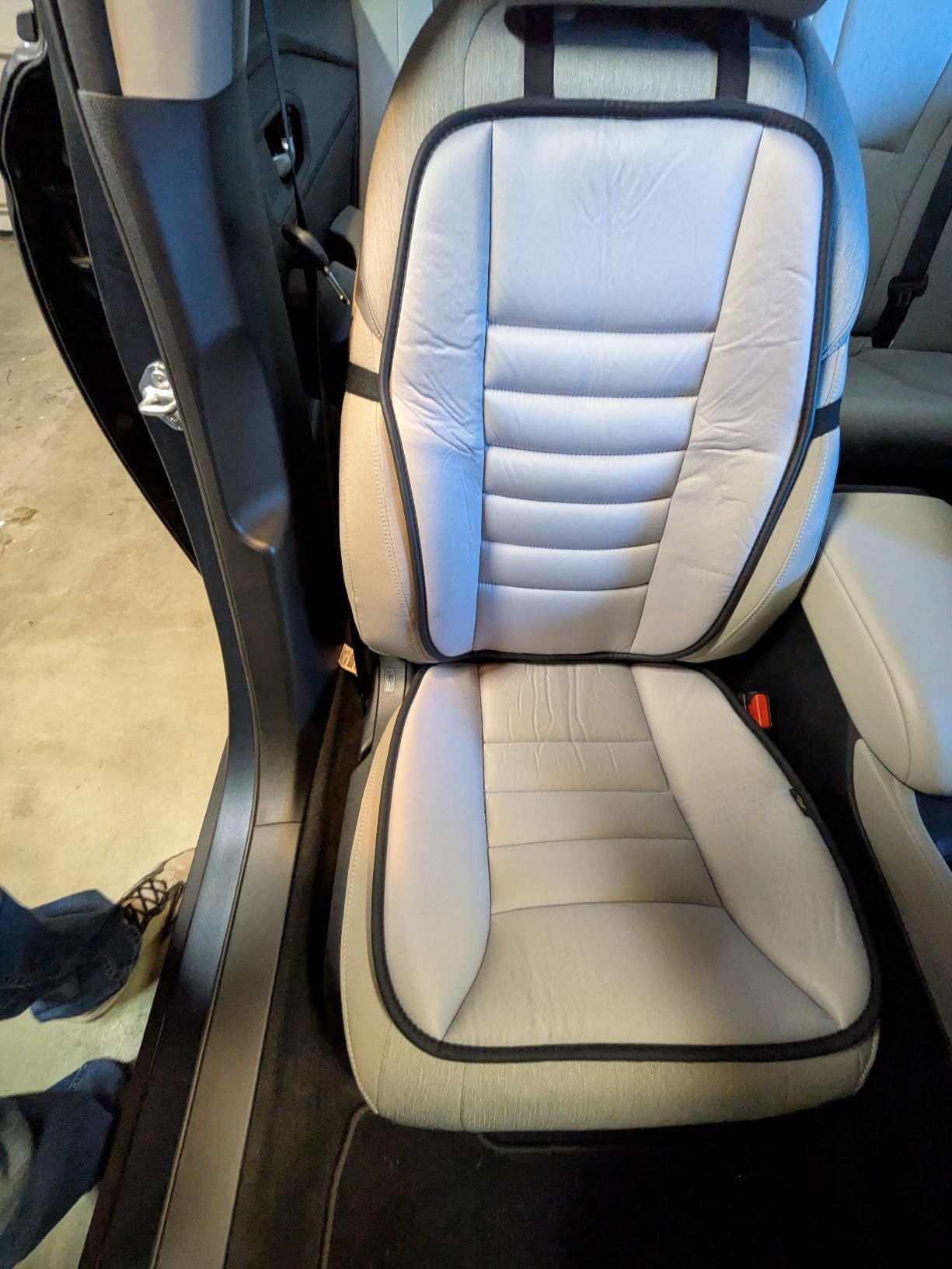 kingphenix Car Seat Cushion with Back Support Pillow, Memory Foam, Black | Memory Foam Car Cushion for Long Driving, Truck, Office Chair, Tailbone and Lower Back Support customer photo 2