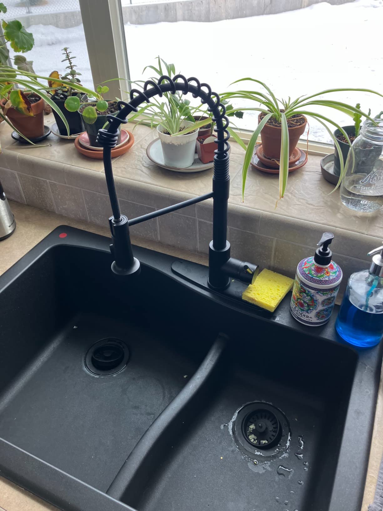 Arofa Touchless Kitchen Faucet, Motion Sensor, Pull-Down, Brushed Nickel | Touchless, Motion Sensor, Pull-Down Sprayer, Single Handle, Brushed Nickel, Stainless Steel, Kitchen Sink customer photo 1