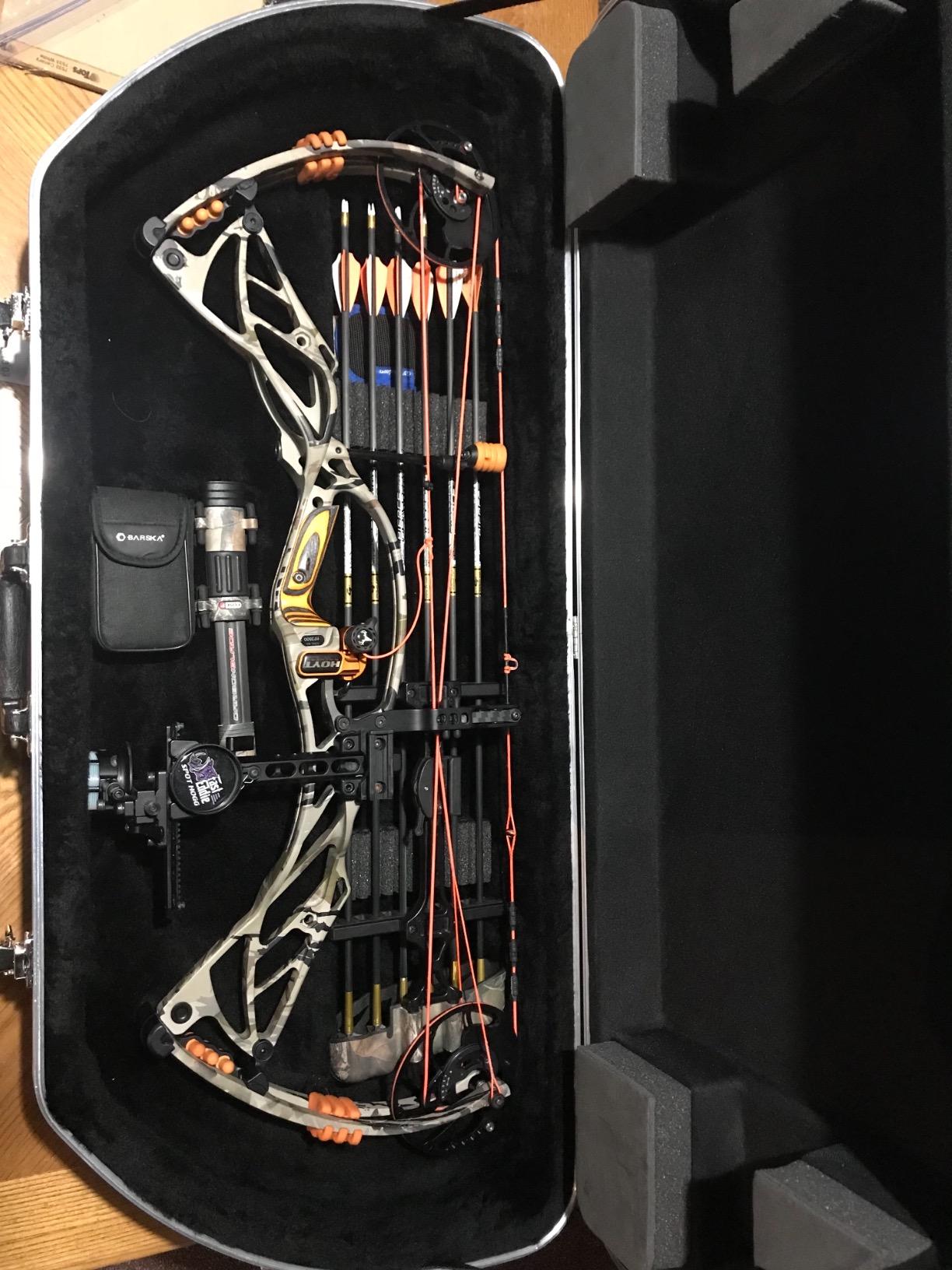 SKB iSeries Mathews Shaped Bow Case, Durable Archery Bow Storage, Waterproof customer photo 2