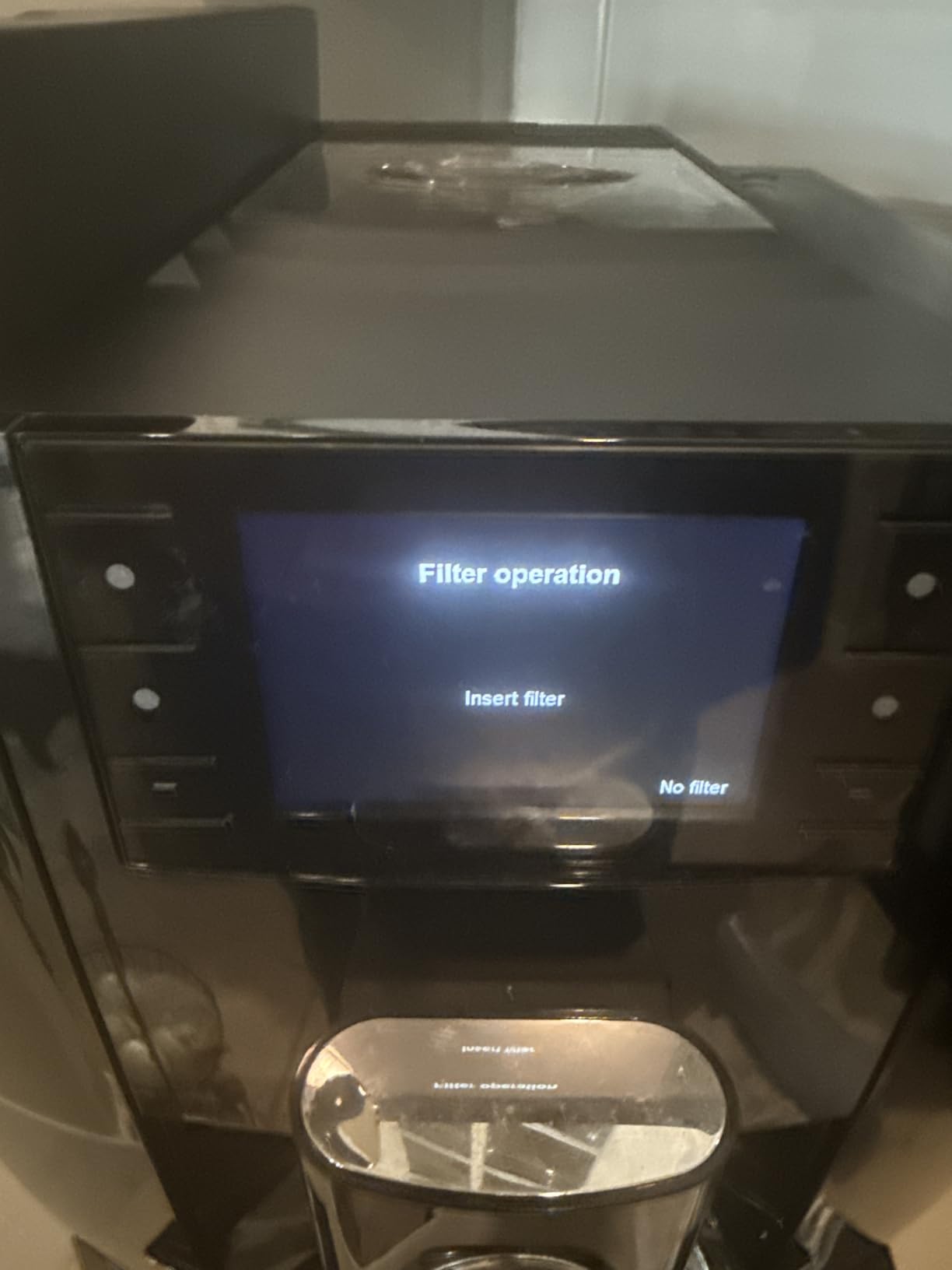 Jura E8 Chrome Automatic Coffee Machine (Model 15646) customer photo 2