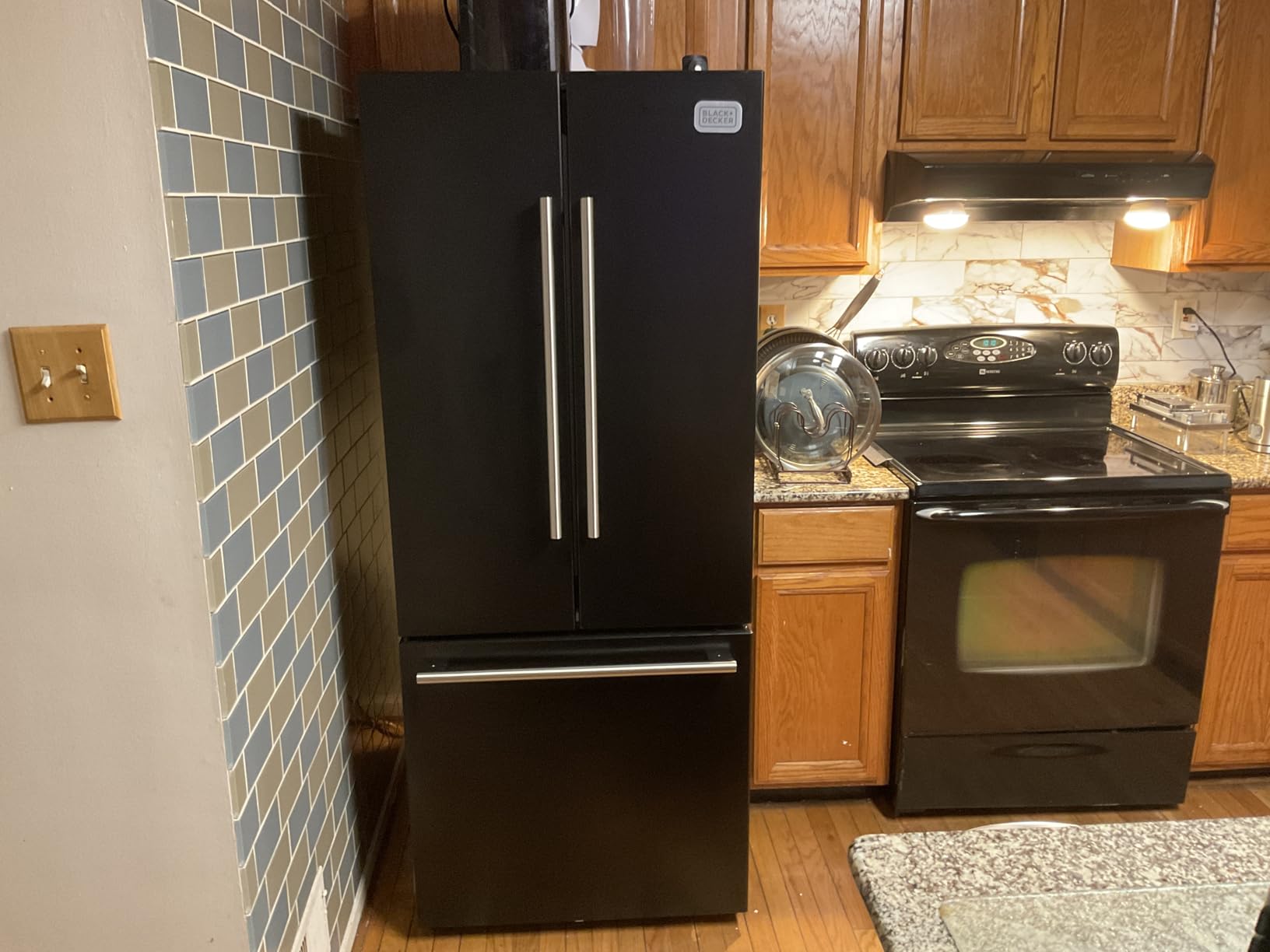 BLACK+DECKER 17 Cu. Ft. Convertible Freezer Refrigerator, BUC1700XB, Black | Upright Fridge with Glass Shelves, Garage Ready Freezer, ENERGY STAR rated, Frost Free customer photo 1