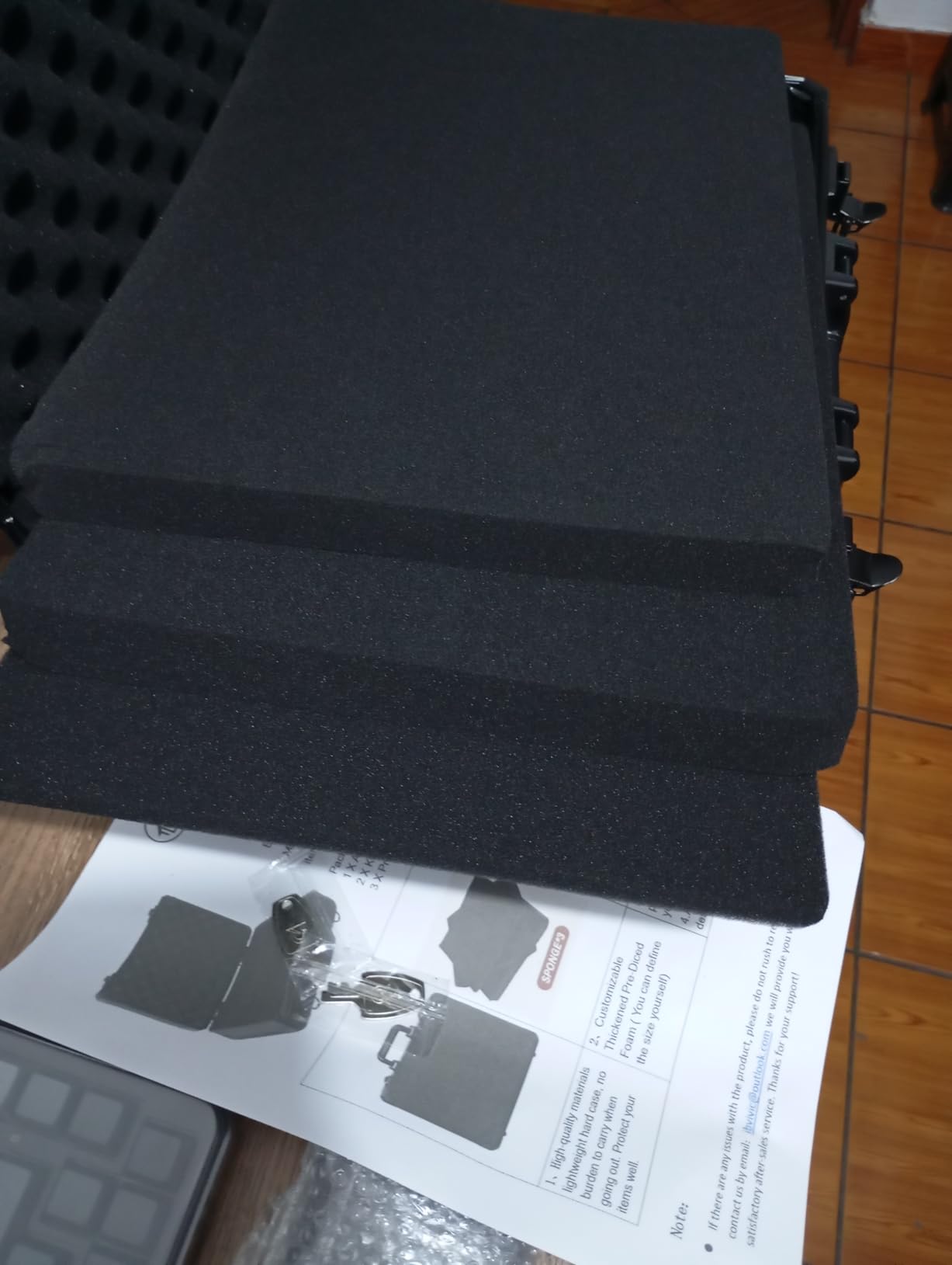 23 Inch Carrying Storage Case | Ideal for Microphone & Camera Gear Transportation, DJ Mixer Case with Customizable Pre-Diced Foam, 23 X 16.5 X 8.6 Inch customer photo 1