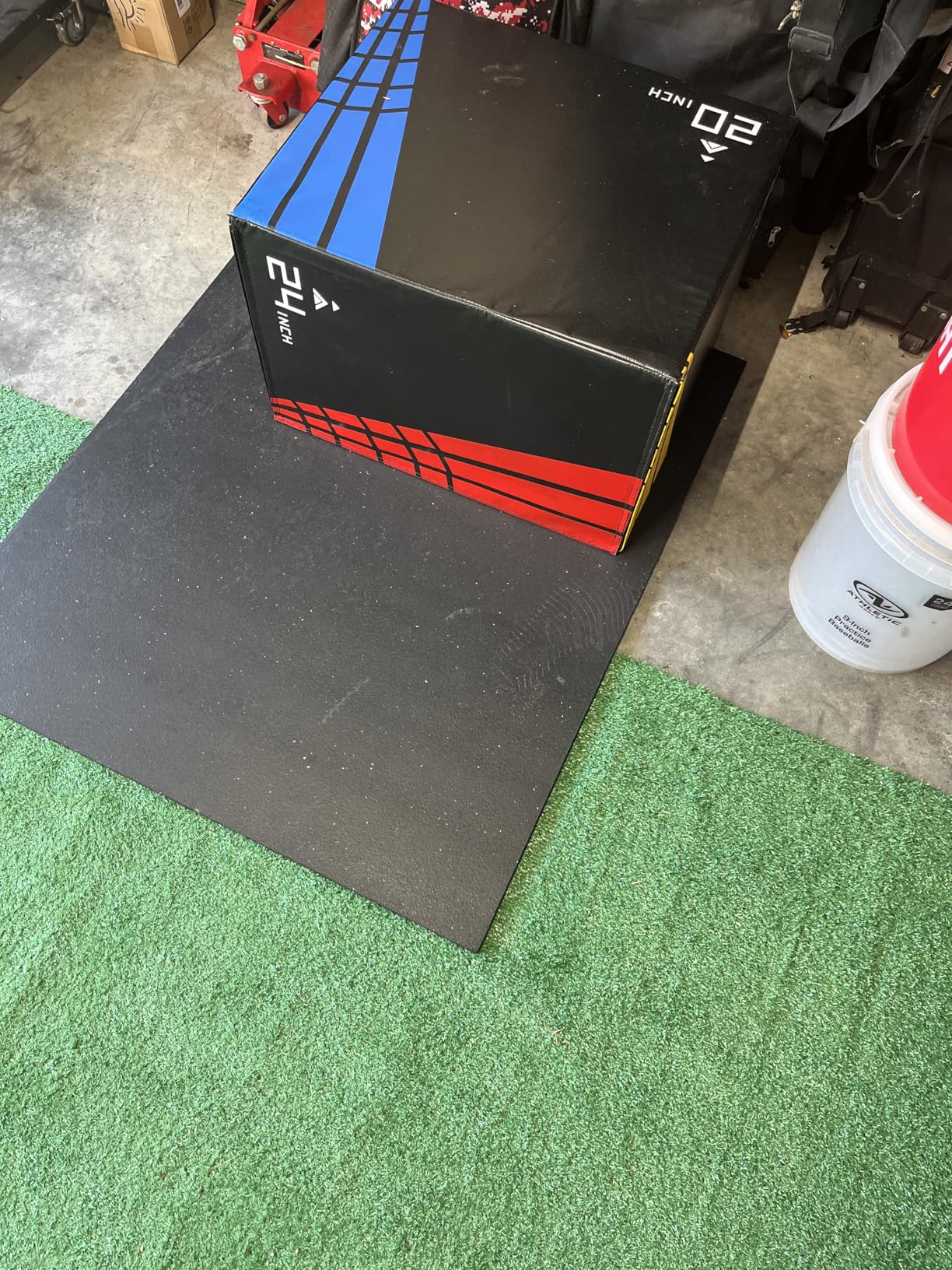 XDDIAS Foam Plyo Box, 3-in-1 Jump Box for Home Gym Plyometric Workout | 440LB Weight Capacity, EPE Foam Core, Multiple Height Options customer photo 1