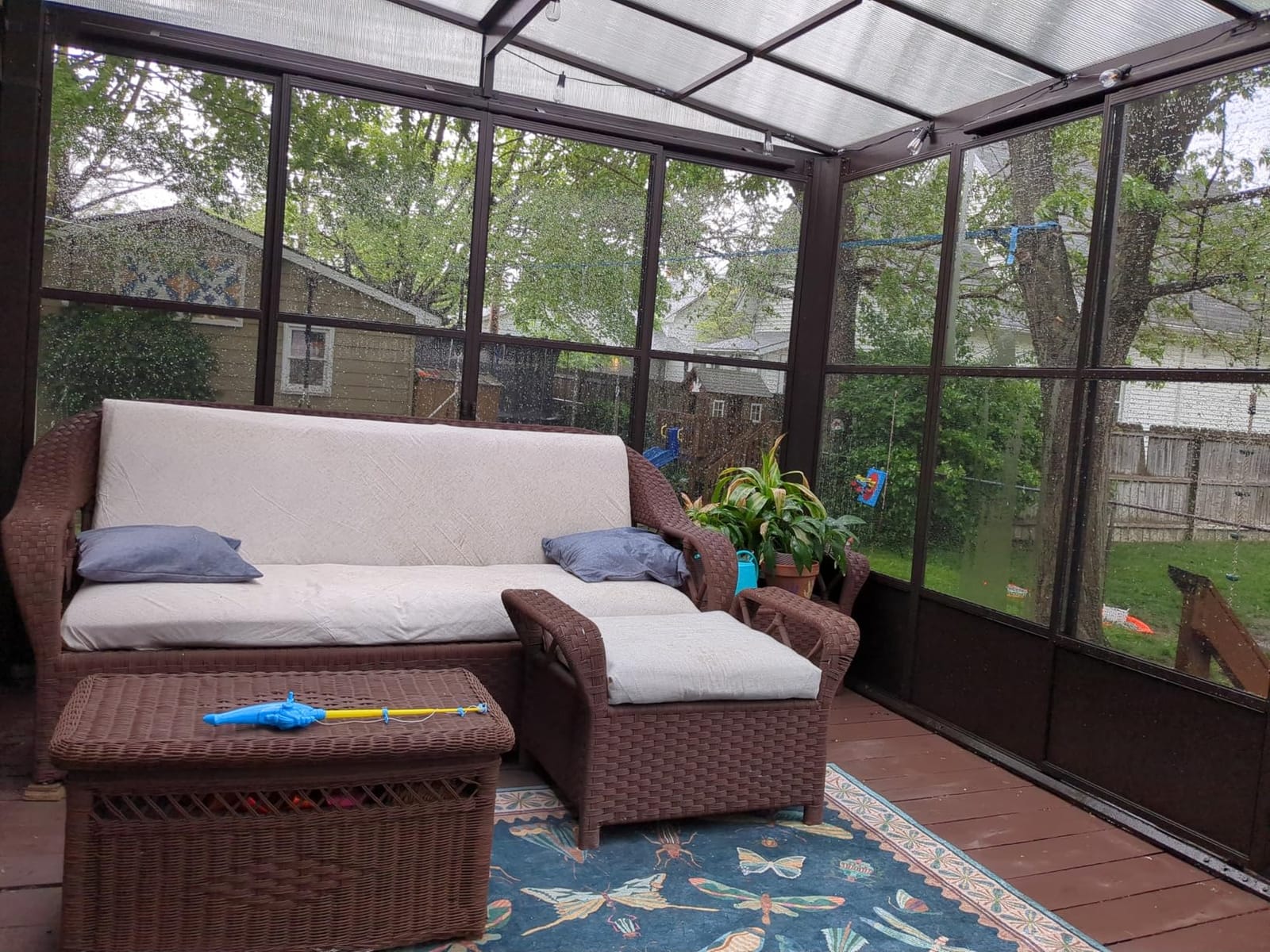 Wall Mounted Outdoor Sunroom Gazebo 12X14FT Lean Sun Room Solarium, Gutter System, Detachable Windows, PC Roof, Sliding Doors, Enclosed Gazebo, Aluminum Frame, Mesh, Support Pole customer photo 1