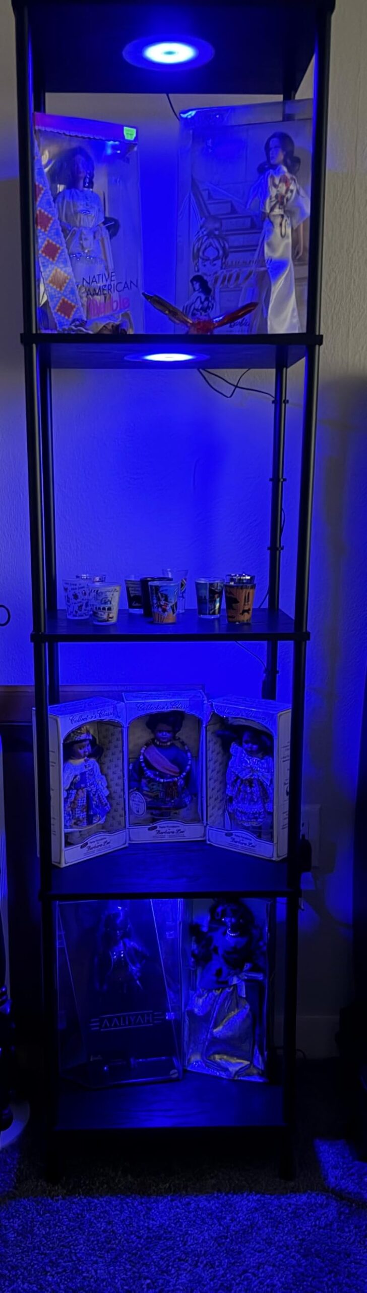 Display Shelf with RGBW Light, Color Changing Curio Cabinet Floor Lamp with Shelves Corner Standing Column Lamp Etagere Organizer Tower Nightstand Bookcase for Living Room Bedroom Office Decor - Black customer photo 2