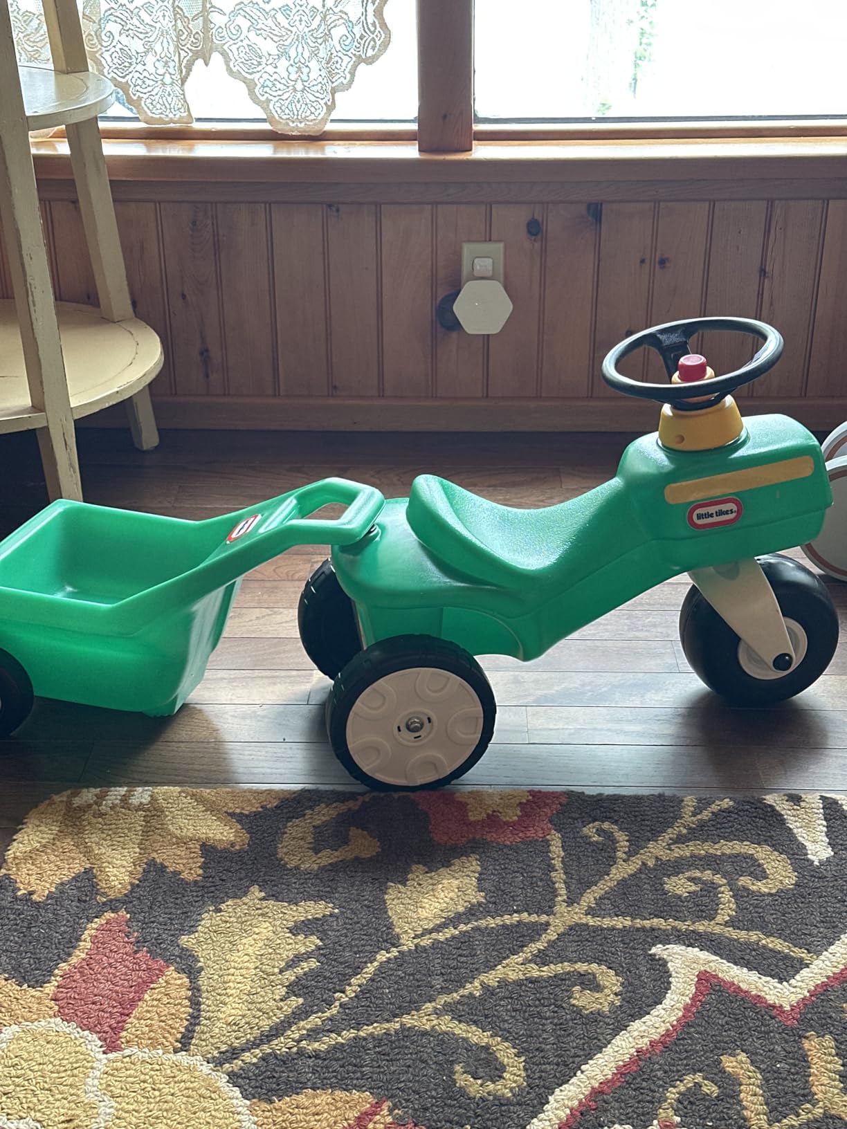 Little Tikes Tractor & Cart, Foot-to-Floor Ride-On, for Boys and Girls Ages 1-5 Years customer photo 2