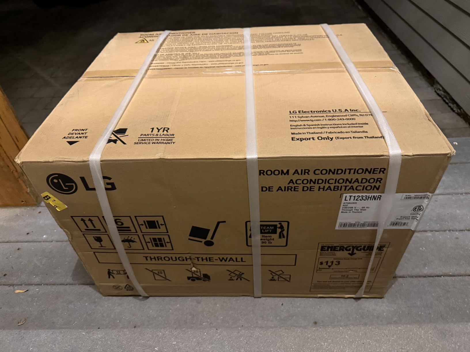LG 11,800 BTU Through the Wall Air Conditioner and Wall Heater, 230/208V, Cools 550 Sq.Ft. (22' x 25' Room Size), Perfect for Bedroom, AC Heater Unit with Remote, Multiple Speeds, 4-Way Air Deflection customer photo 1