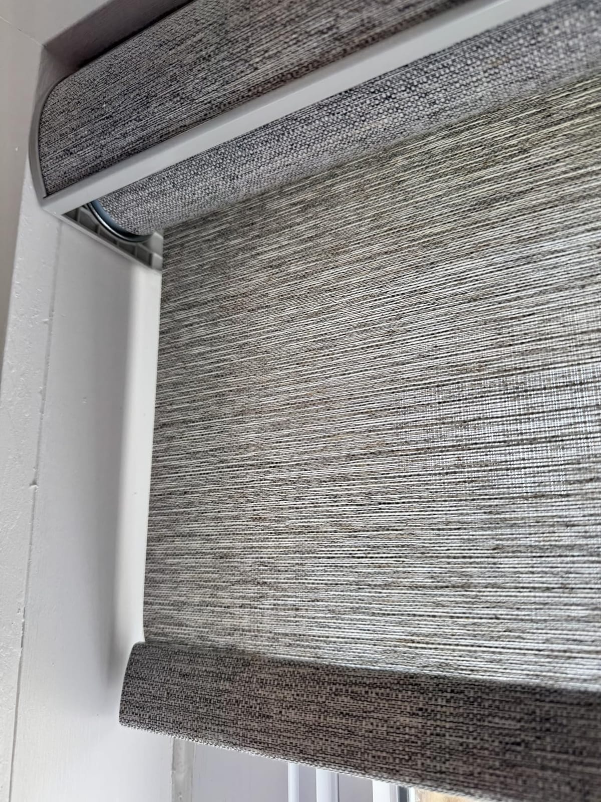 Persilux Light Filtering Roller Shades for Windows, Cordless, Linen Fabric, Cream, Custom Size customer photo 1