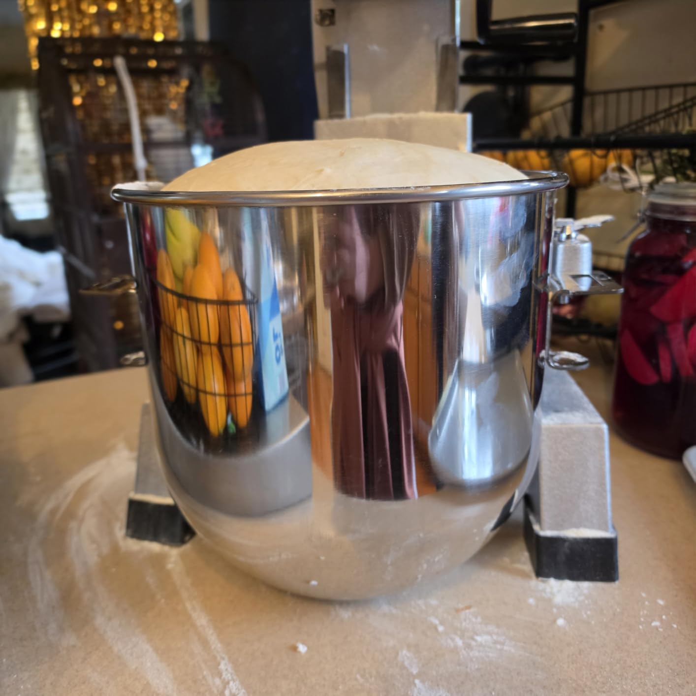 VEVOR Commercial Mixer, Commercial Food Mixer 10Qt Stainless Steel Bowl, 450W Commercial Stand Mixer with 3 Speeds Adjustable, Dough Hook Whisk Beater Included, Perfect for Bakery Pizzeria customer photo 2