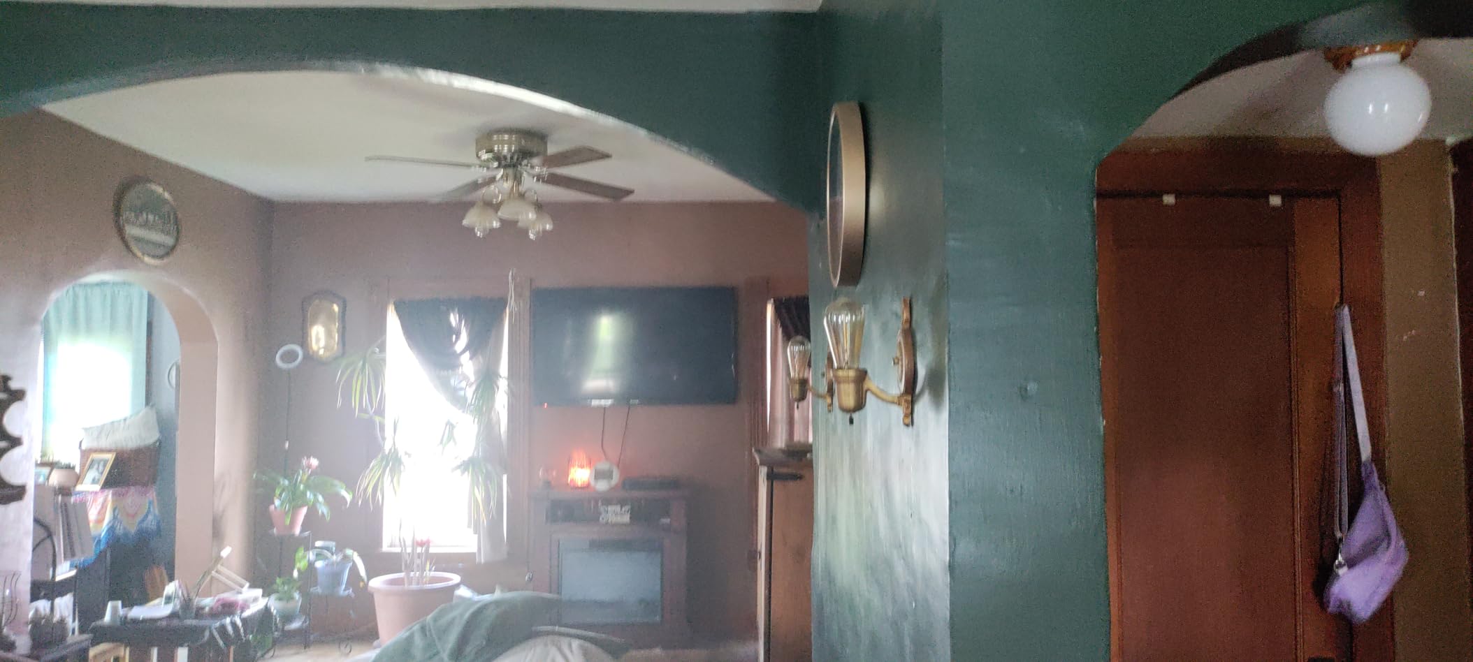 Magnolia Home by Joanna Gaines Interior Paint, EMMIE'S ROOM, 1 Gallon customer photo 2
