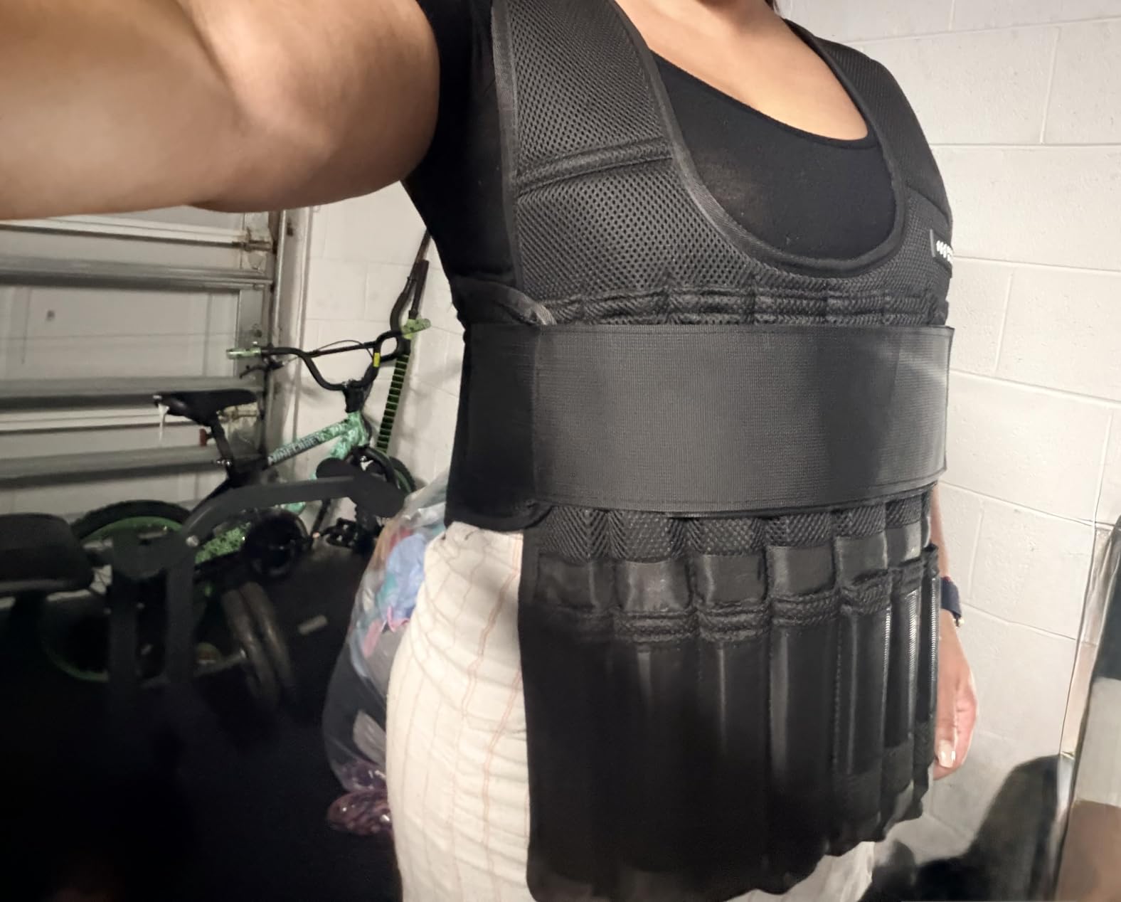 Weighted Vest Men 20lb/30lb/40lb/50lb/60lb Adjustable Weight Vest with Steel Plates Weights for Walking Strength Training Running Workout customer photo 1